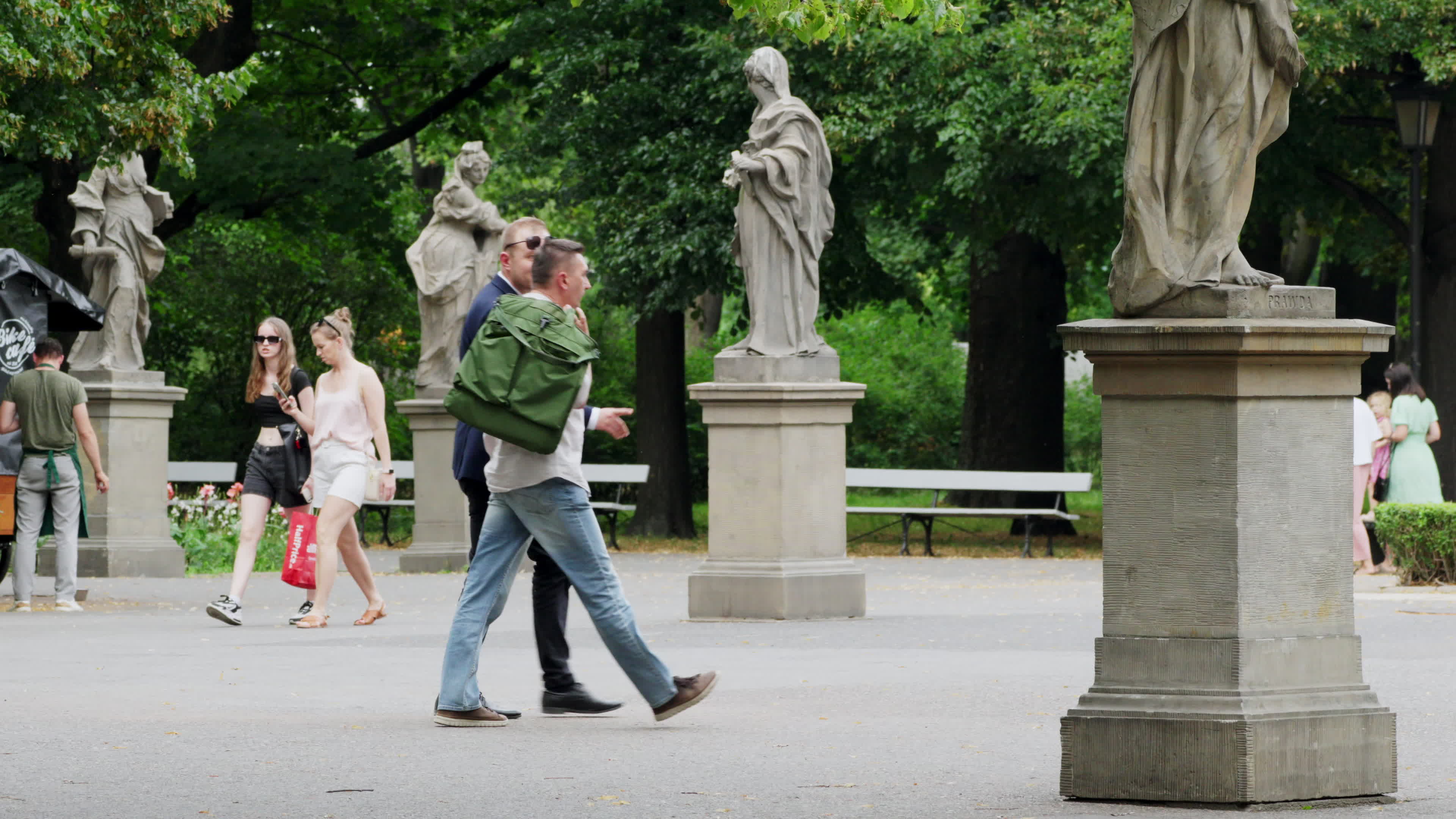 Daily life in Warsaw
