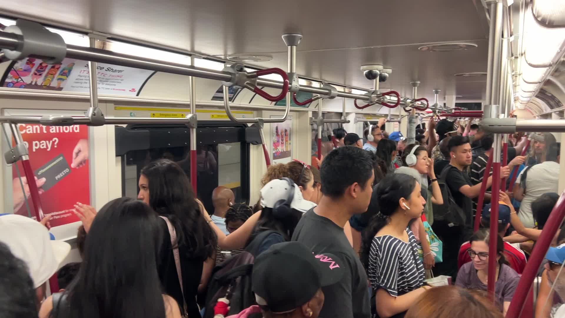 Subway track repair work leads to chaos in Toronto