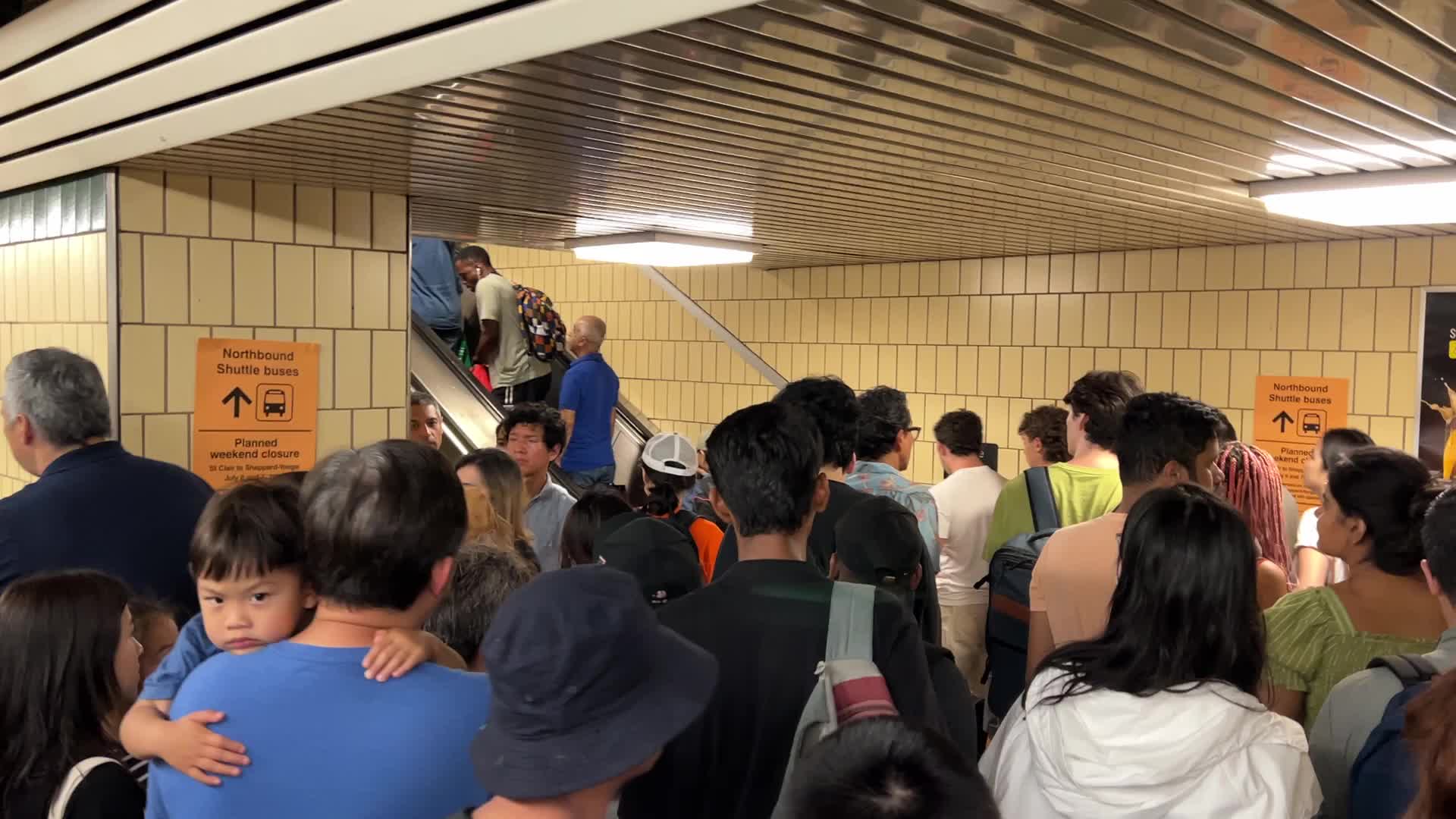 Subway track repair work leads to chaos in Toronto