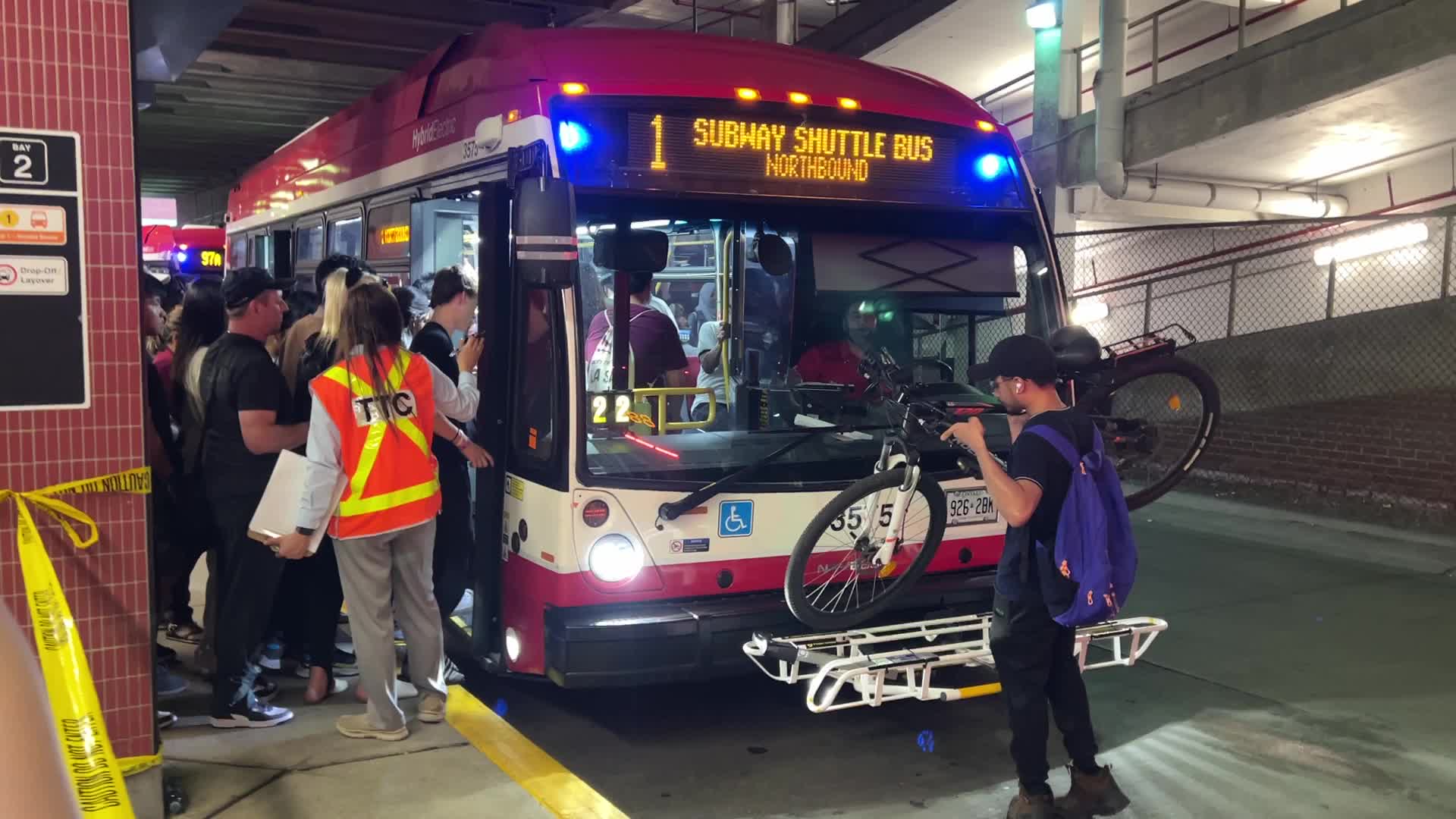 Subway track repair work leads to chaos in Toronto