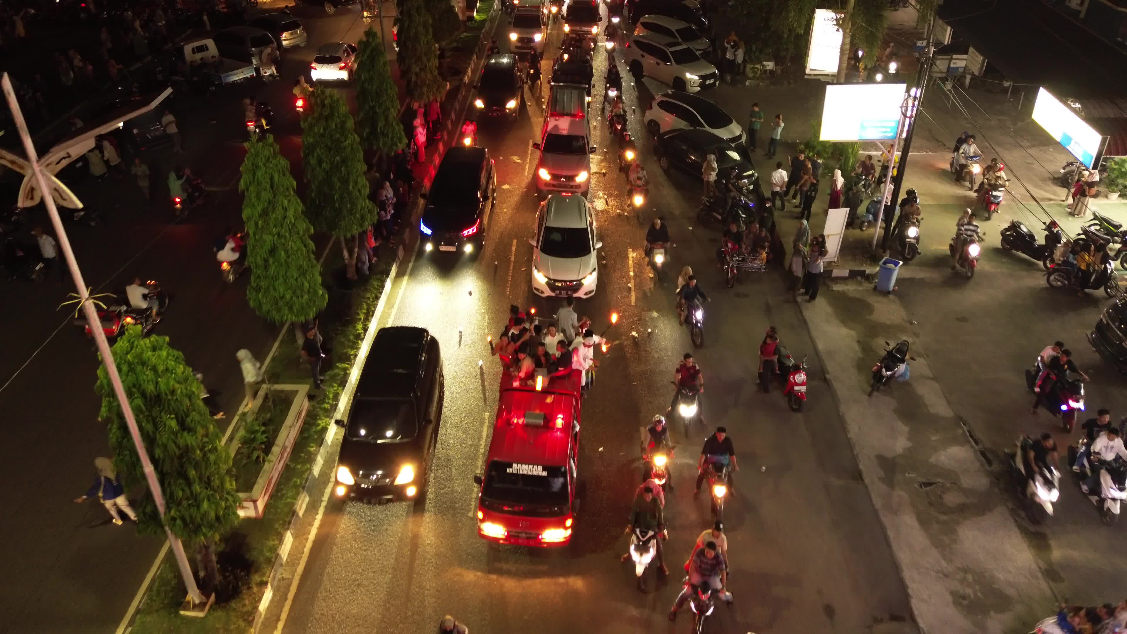 Torch Parade welcomes the Islamic New Year in Aceh