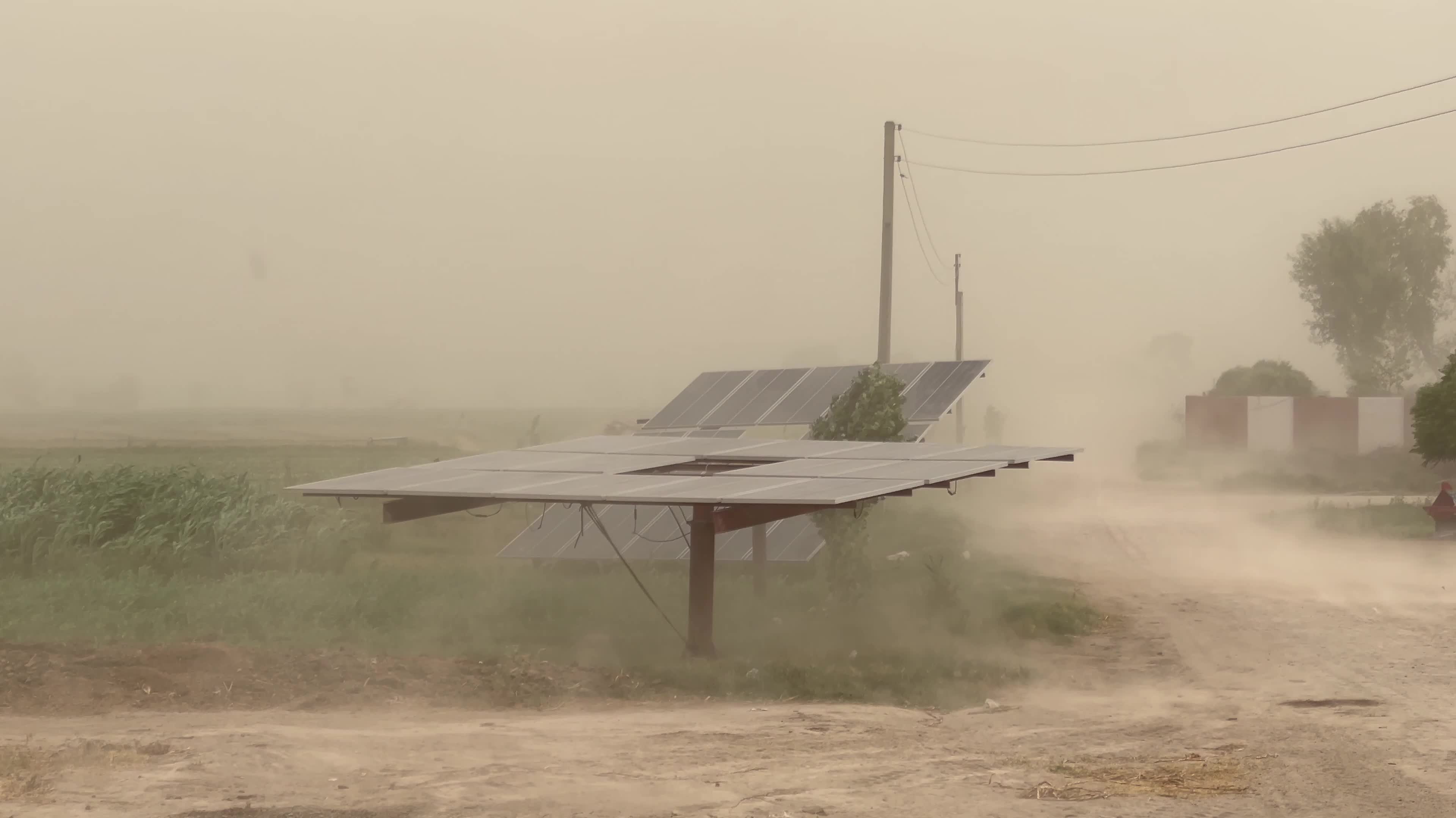  Heavy Dusty storm in Peshawar