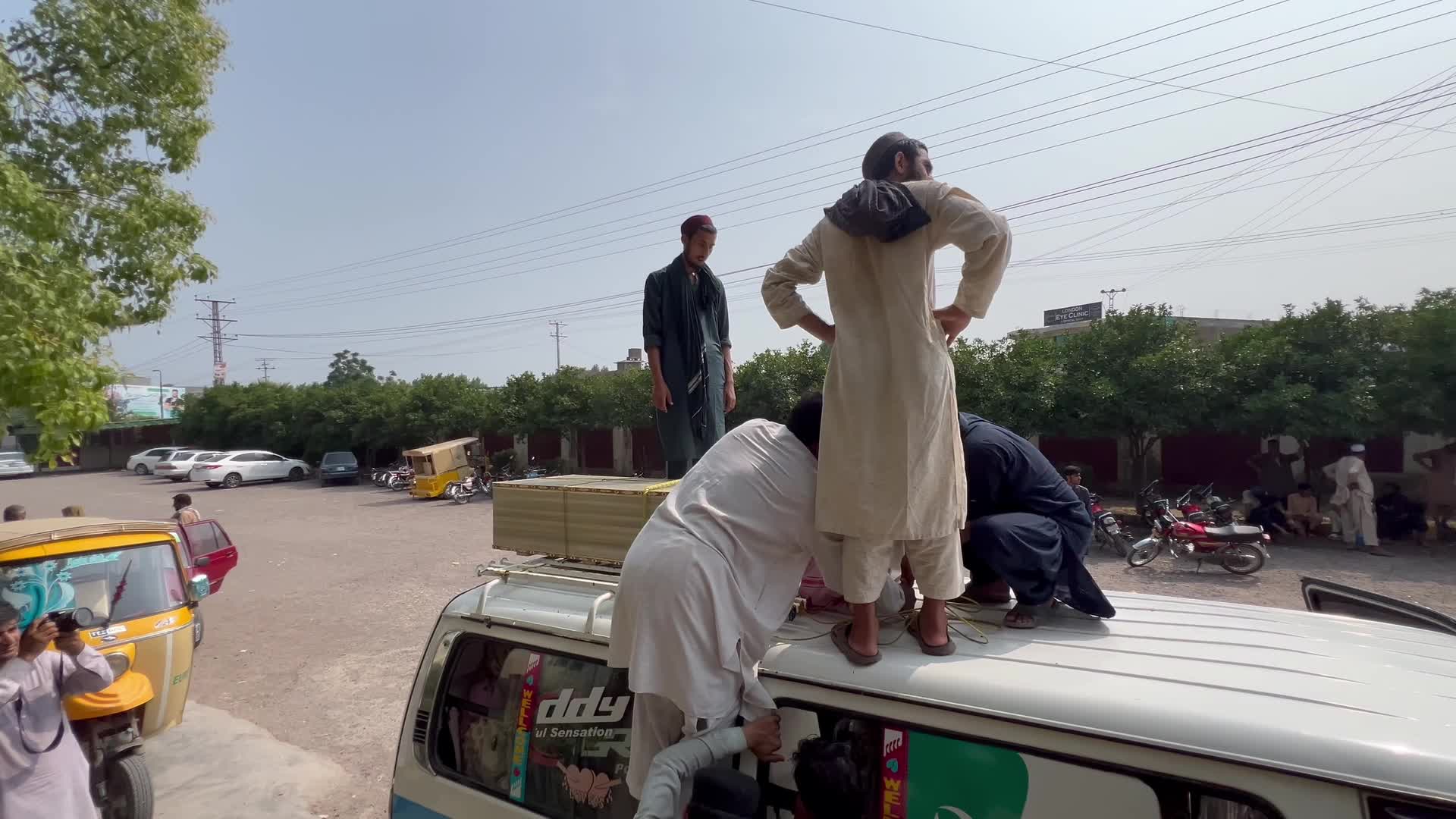 People killed in an explosion on a roadside in Mardan 