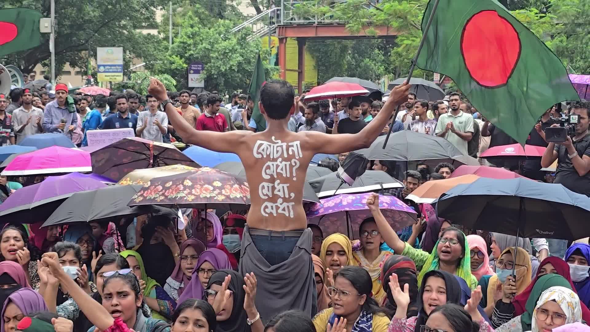 Student Protest for Abolished Quota System 