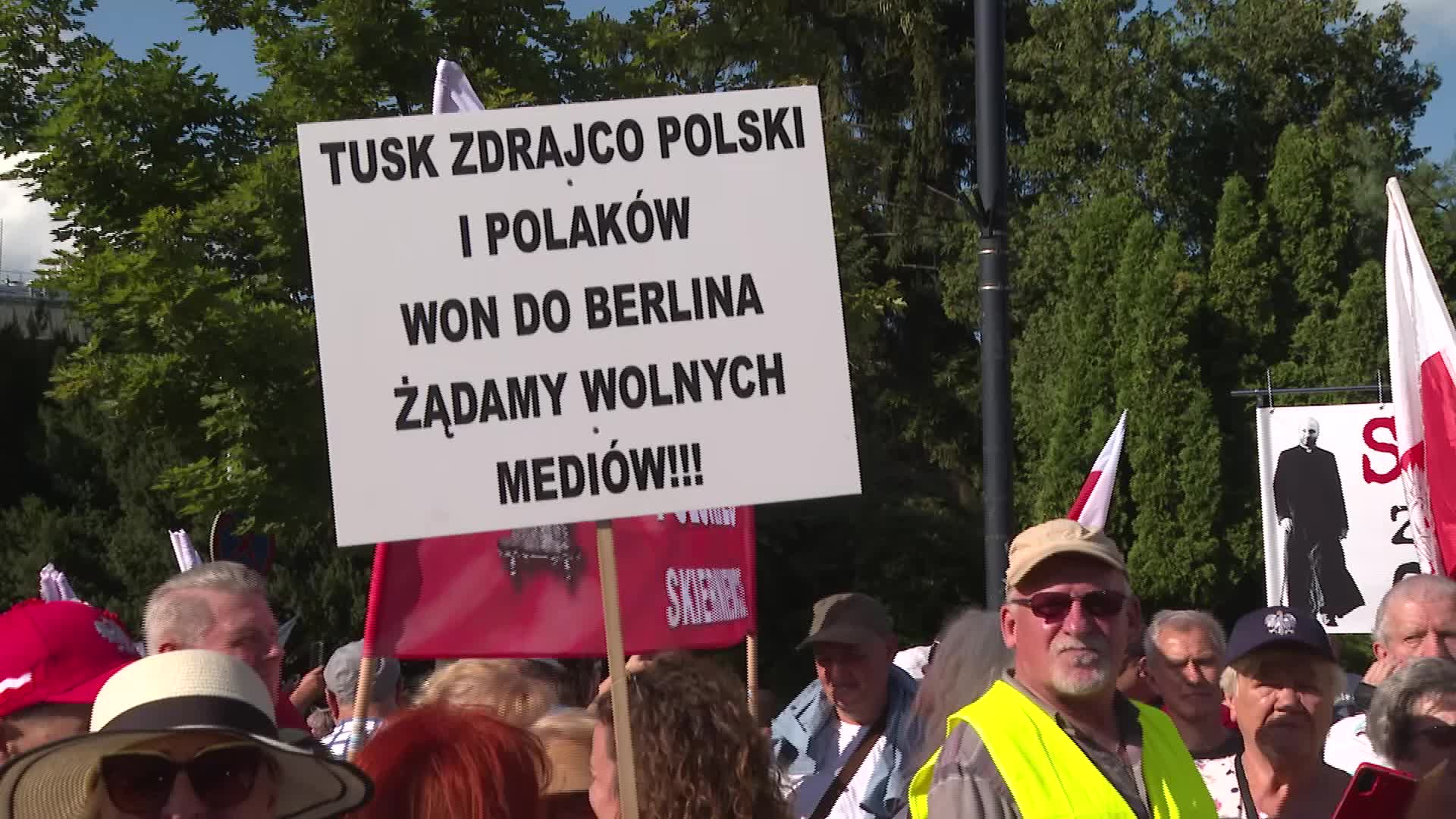 Poland: Right wing demo