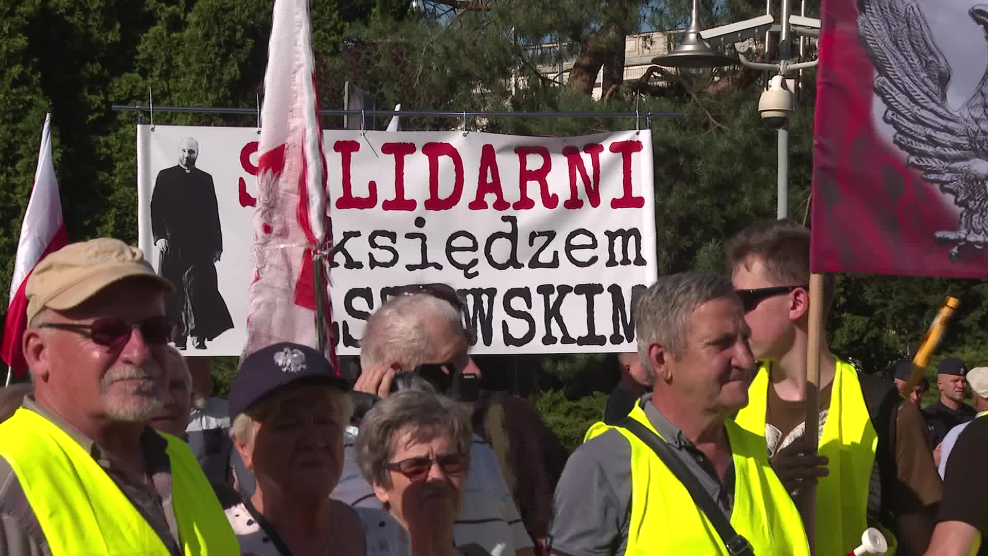 Poland: Right wing demo