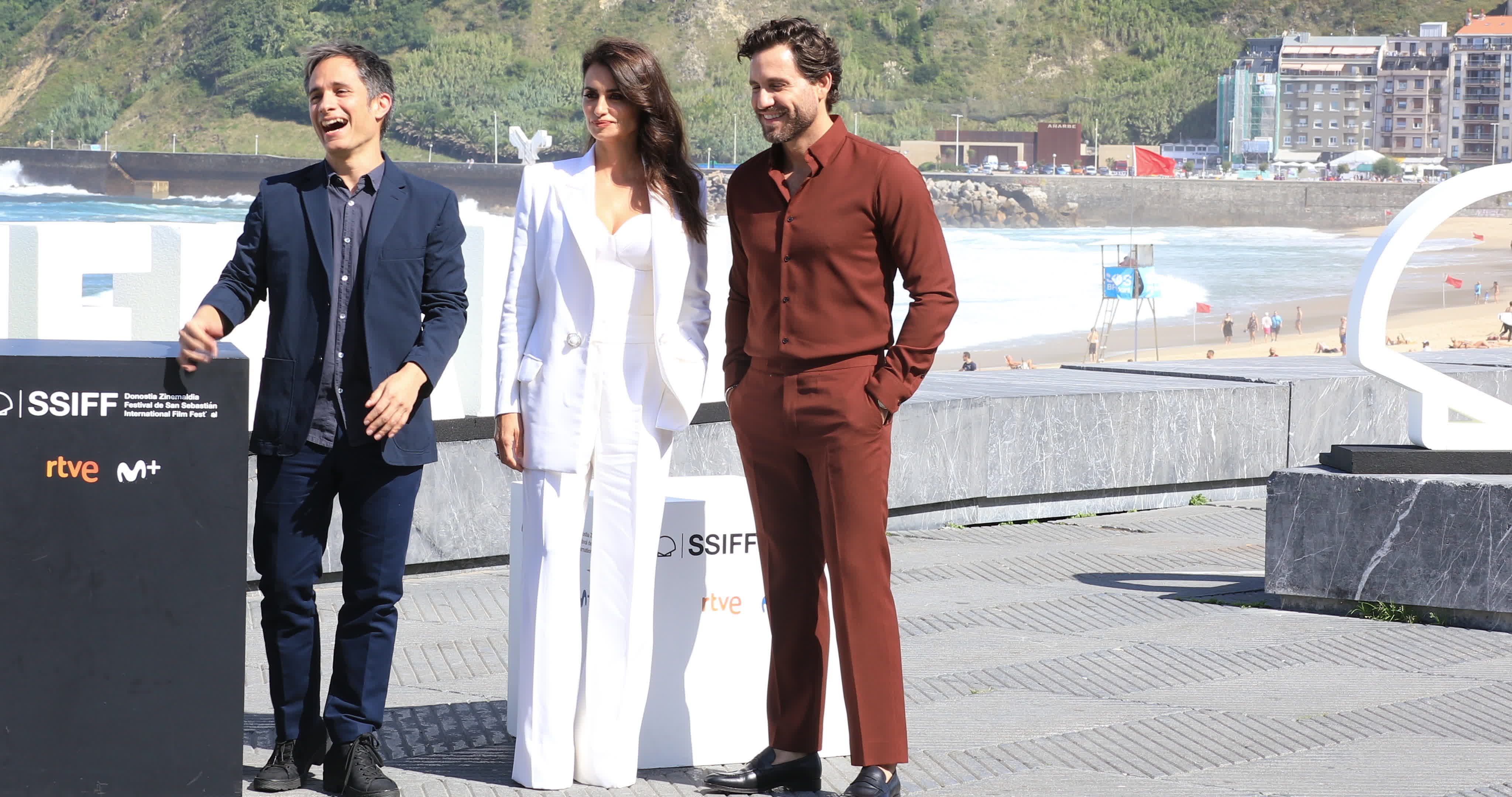 'Wasp Network (La Red Avispa)' Photocall - 67th San Sebastian Film Festival