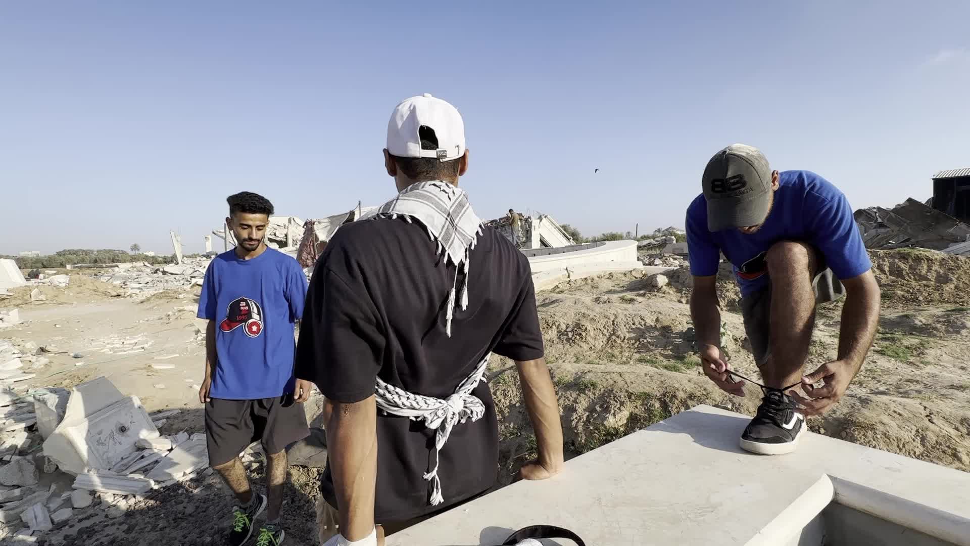 Parkour in Gaza Among Ruins of Bombed Building Amid Hamas-Israel Conflict