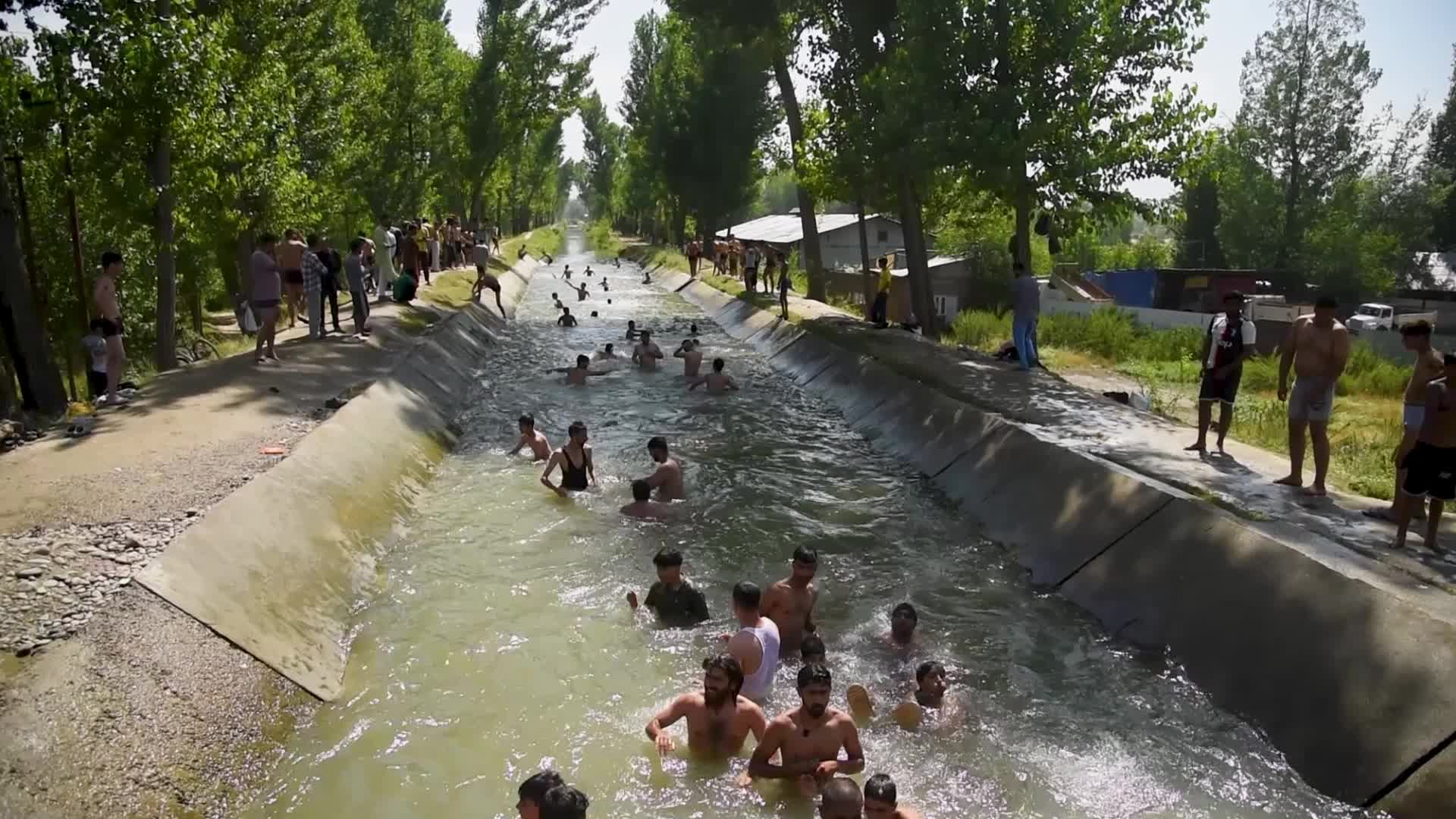 Climate change is causing record heat in Kashmir, India