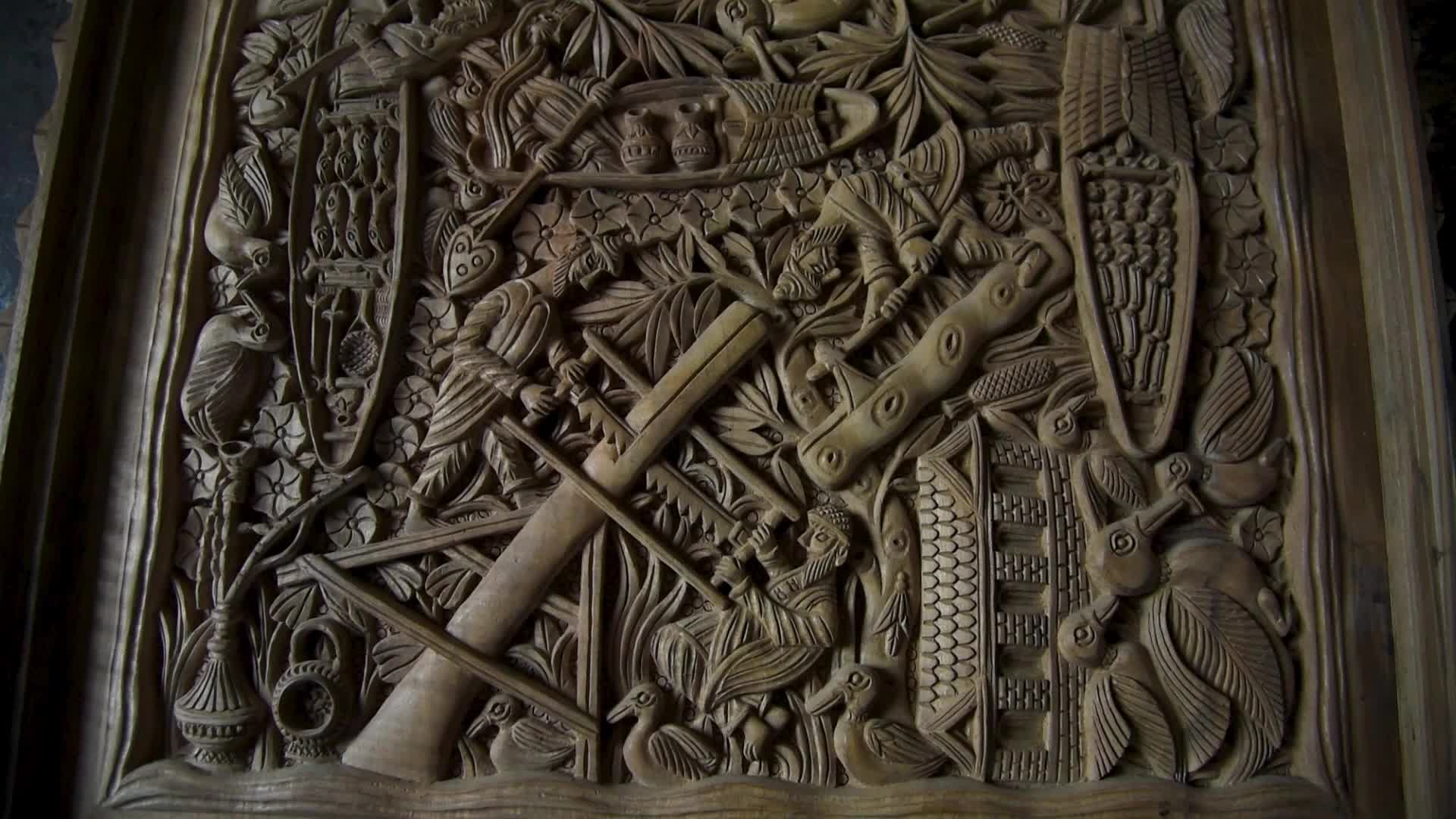 Woodcarving in Srinagar, India