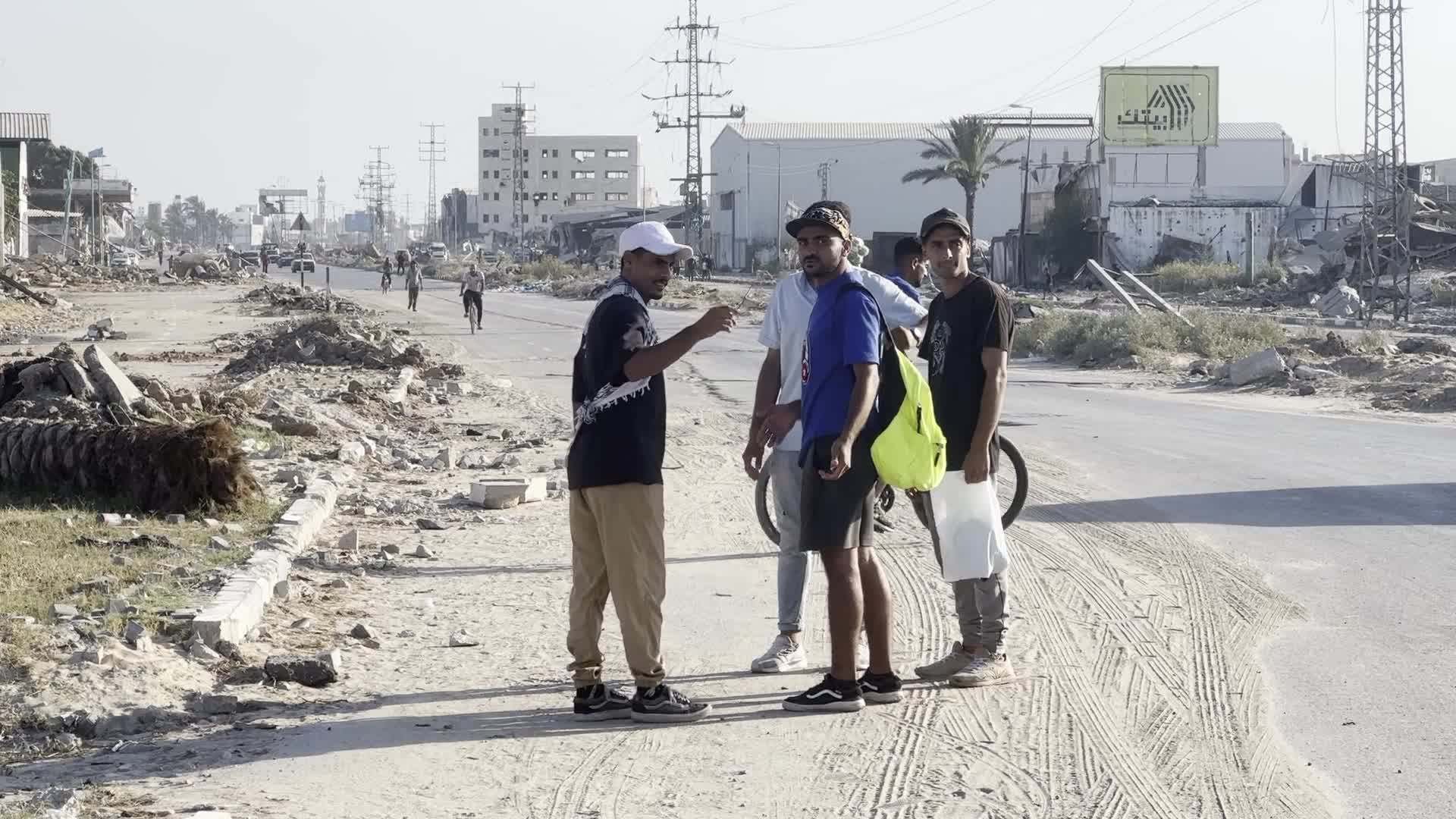 Parkour in Gaza Among Ruins of Bombed Building Amid Hamas-Israel Conflict