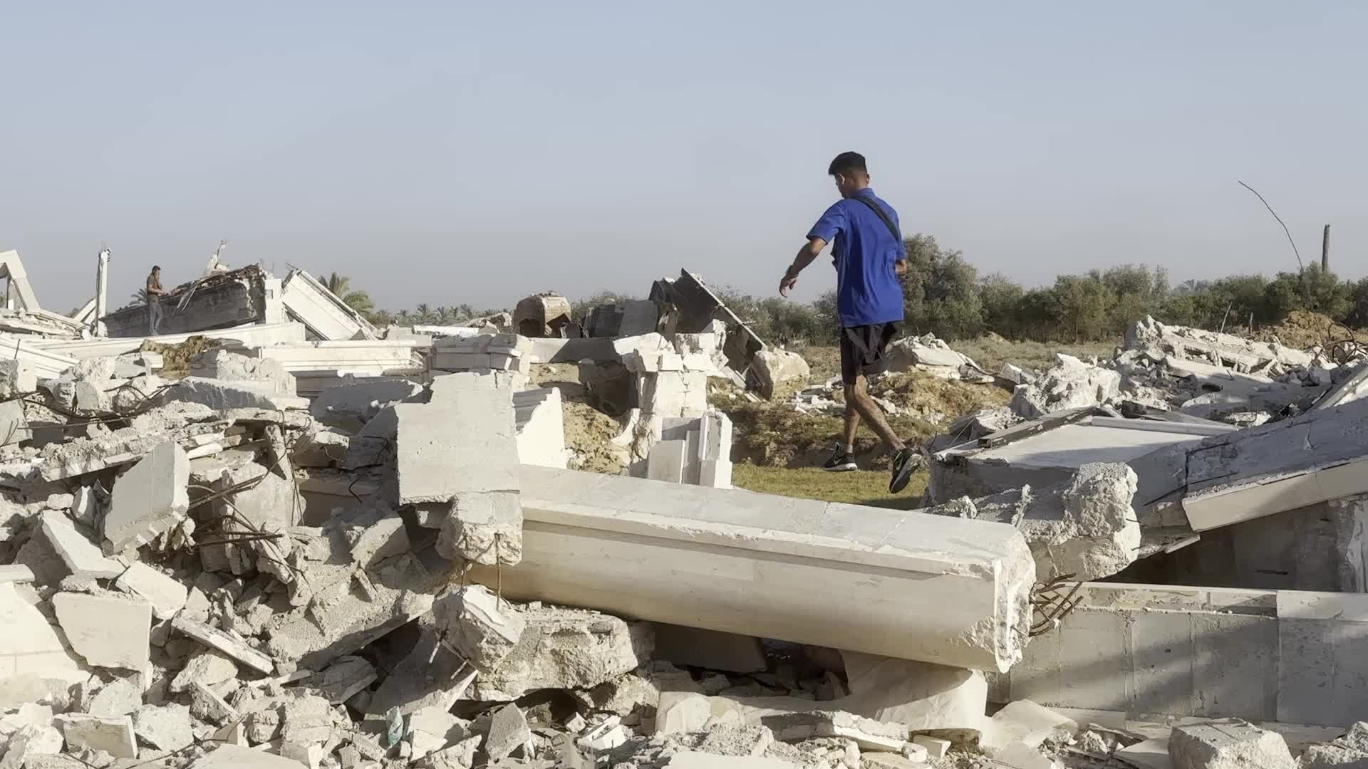 Parkour in Gaza Among Ruins of Bombed Building Amid Hamas-Israel Conflict