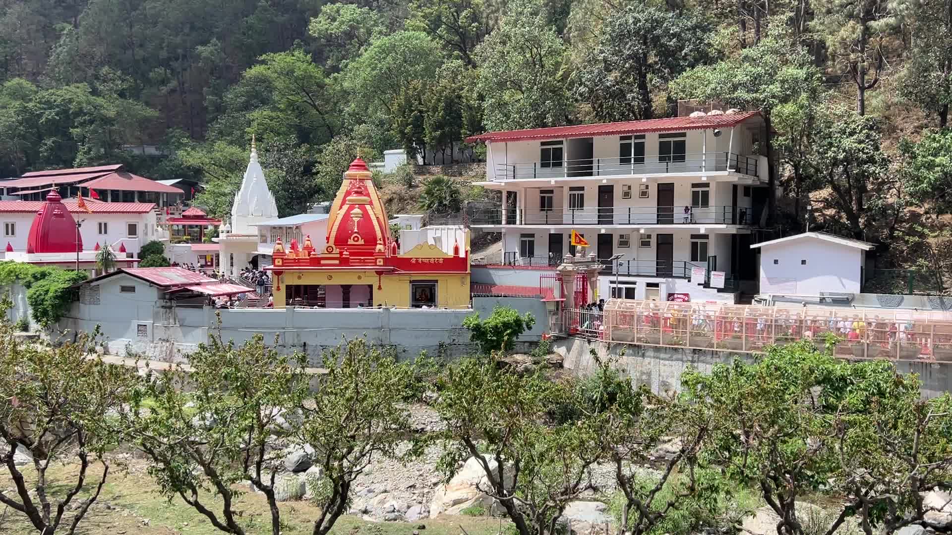 Neem Karori Baba Kainchi Dham Ashram