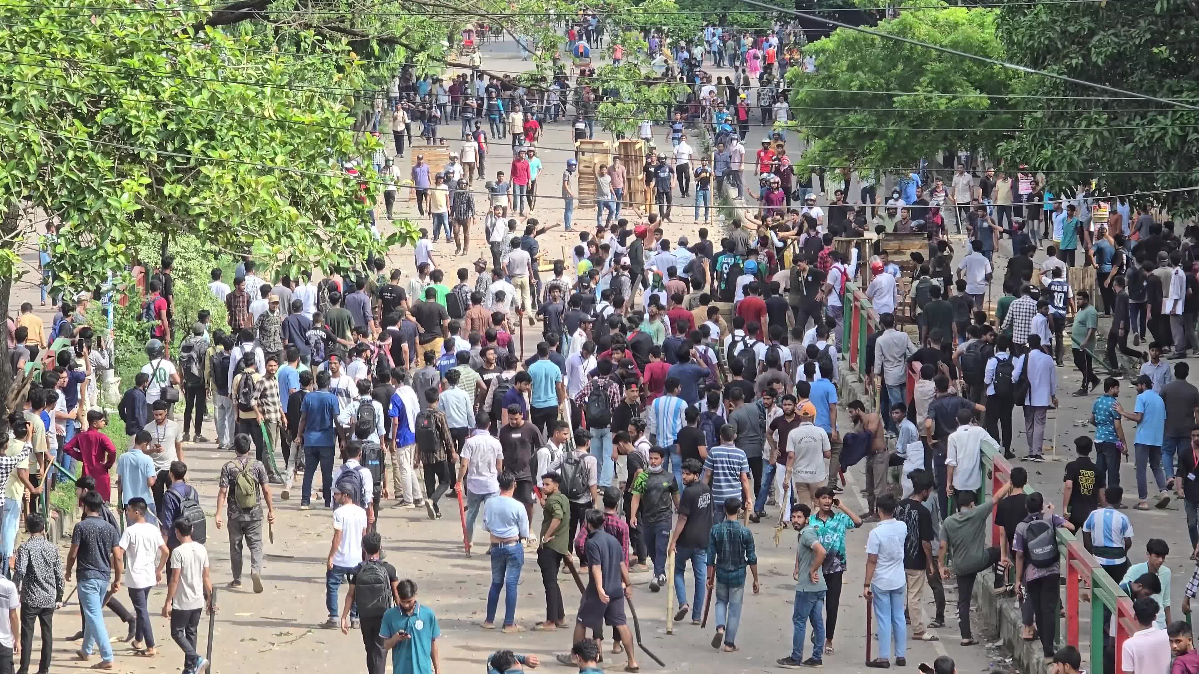 Students Protest in Dhaka