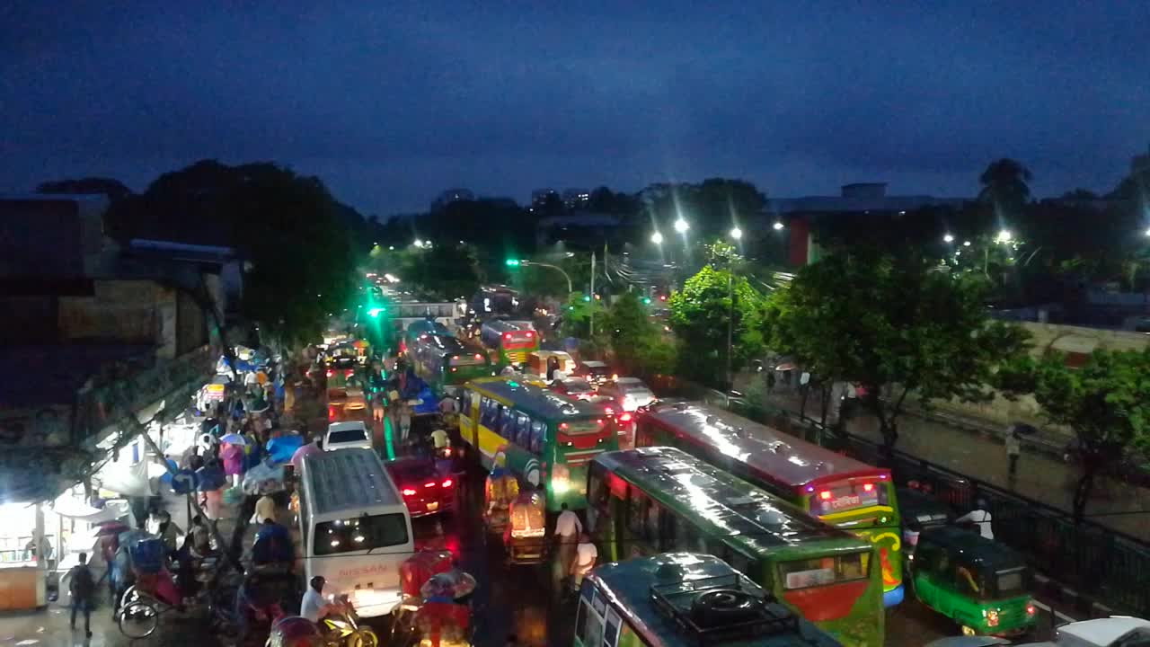 Rain in Dhaka