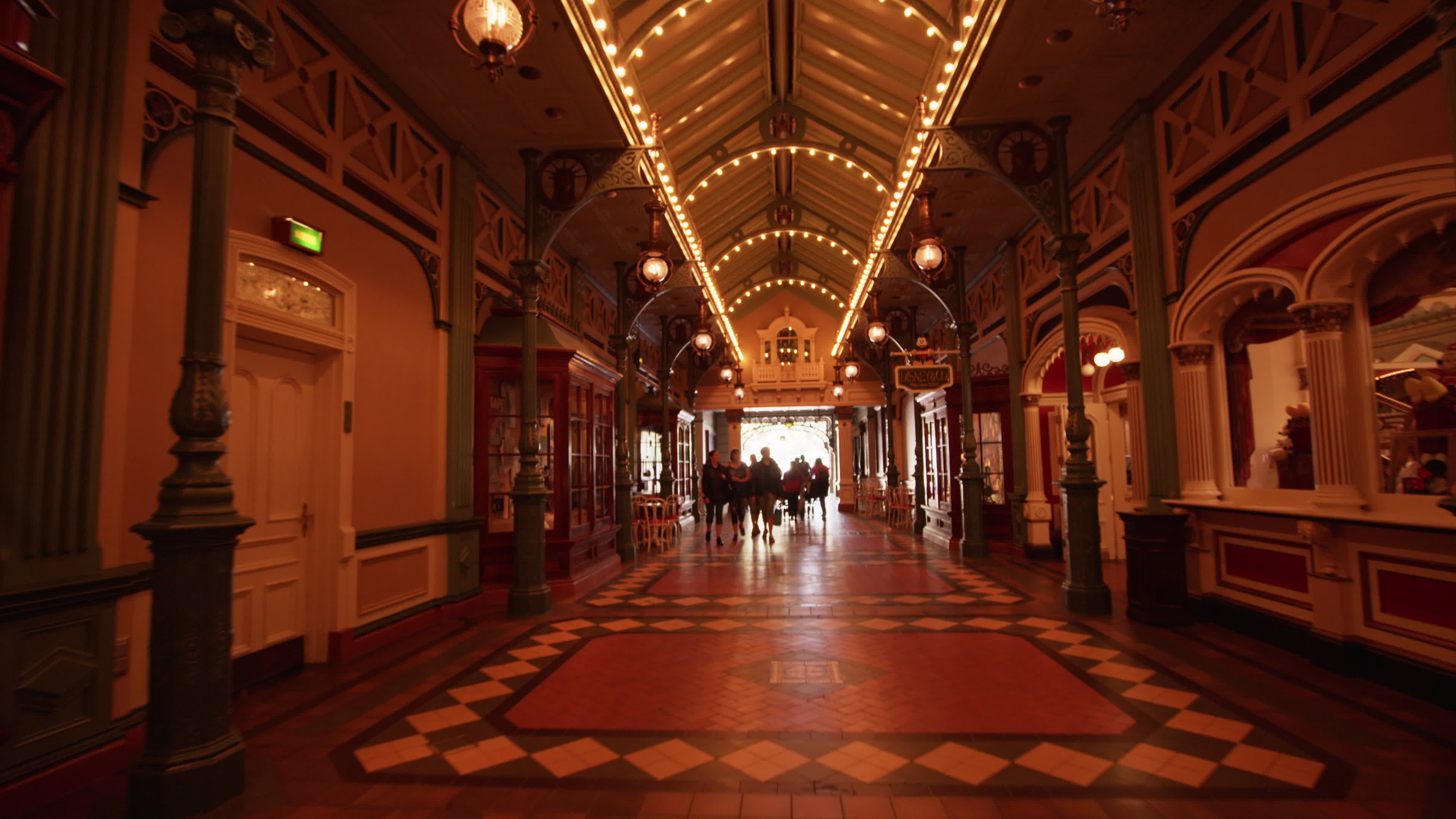 Daily Life At Disneyland Paris