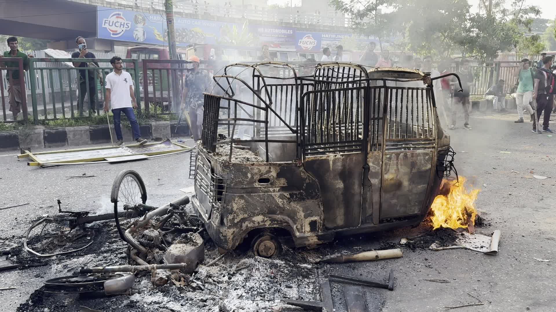 Clash Between Police And Students Demanding Reforms In Quota System