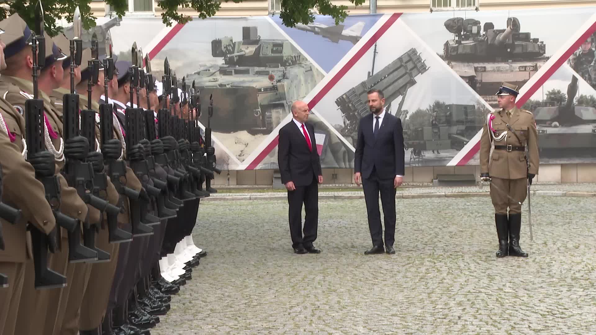 POLAND BRITAIN DEFENSE