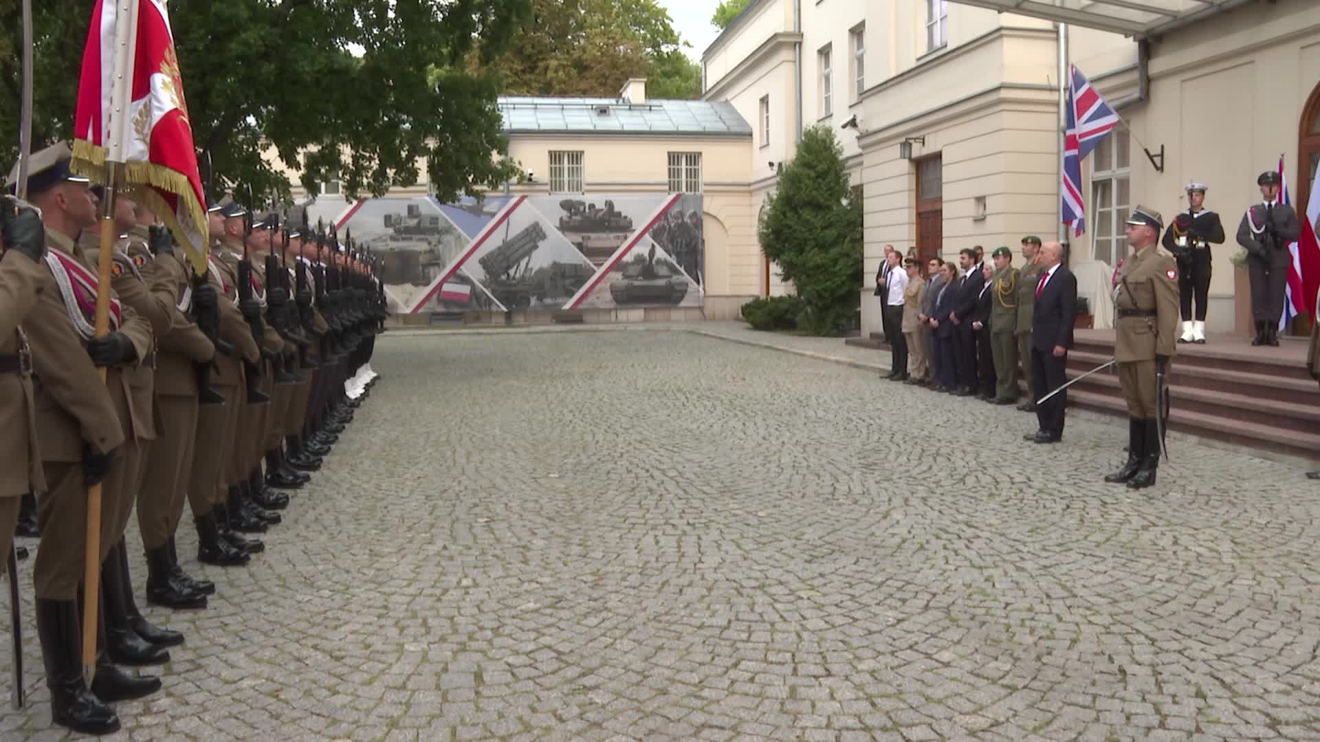 POLAND BRITAIN DEFENSE