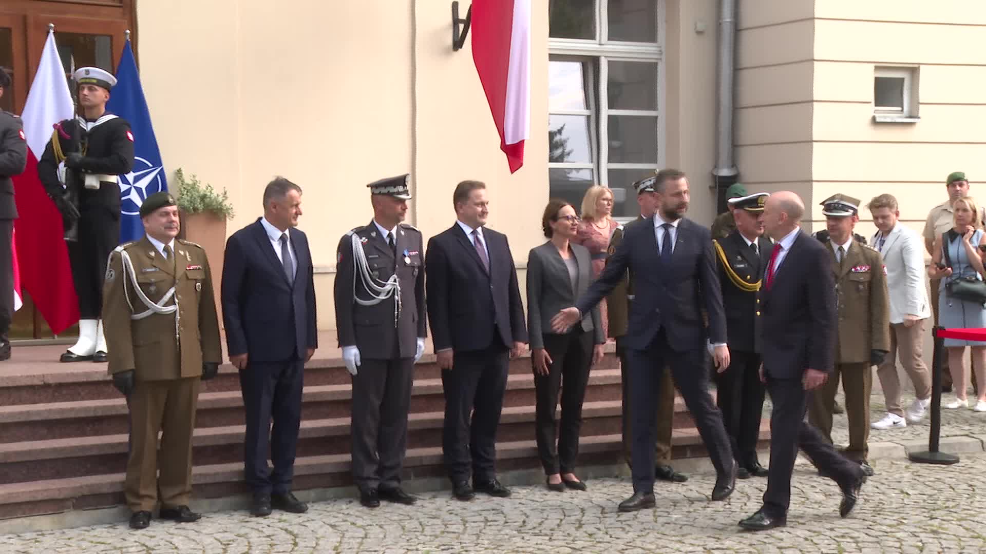POLAND BRITAIN DEFENSE