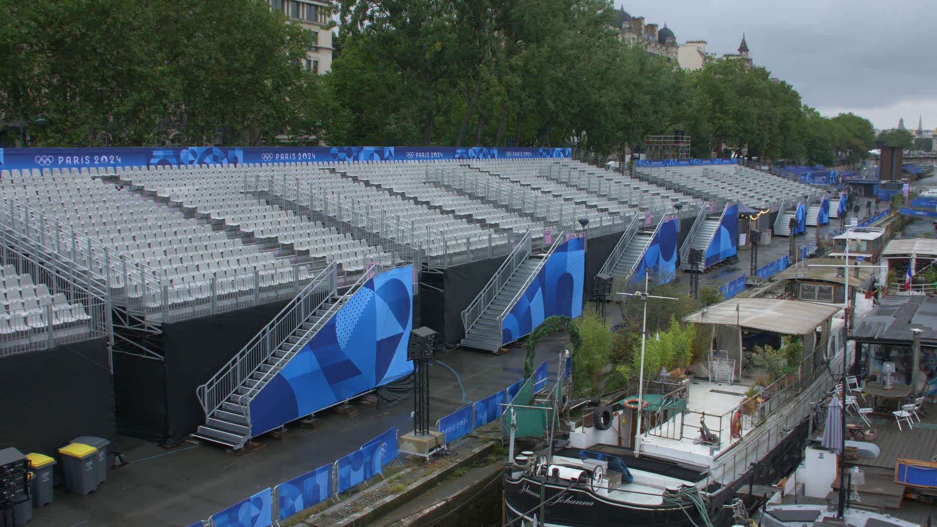Last preparations hours before the start of the Olympics