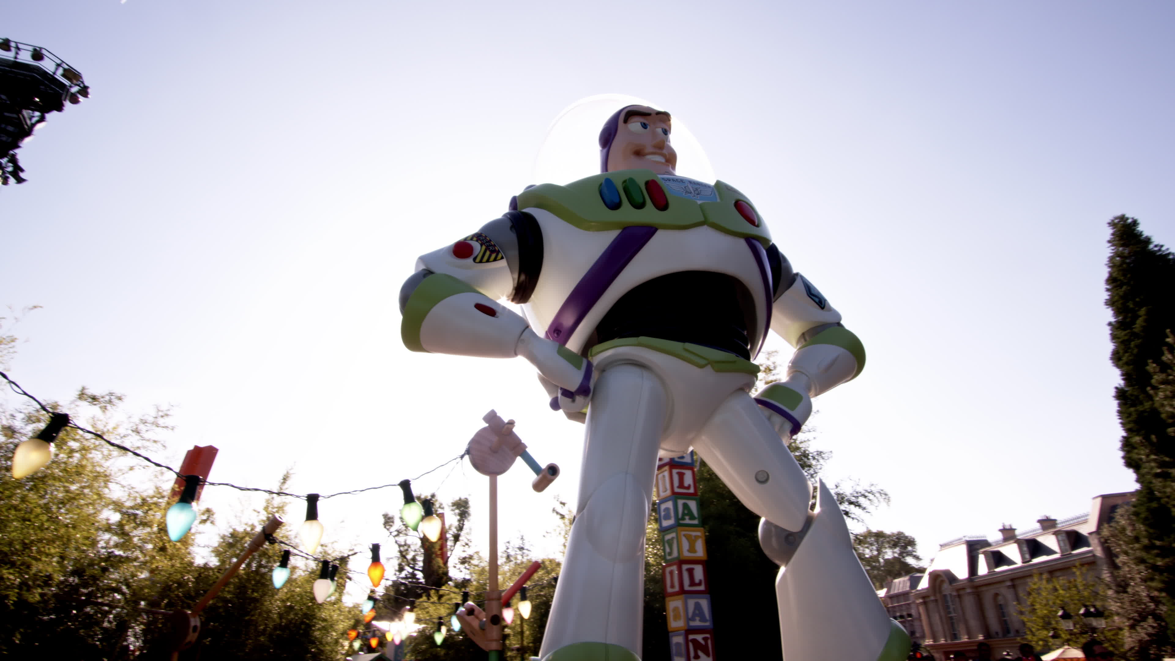 Daily Life At Disneyland Paris