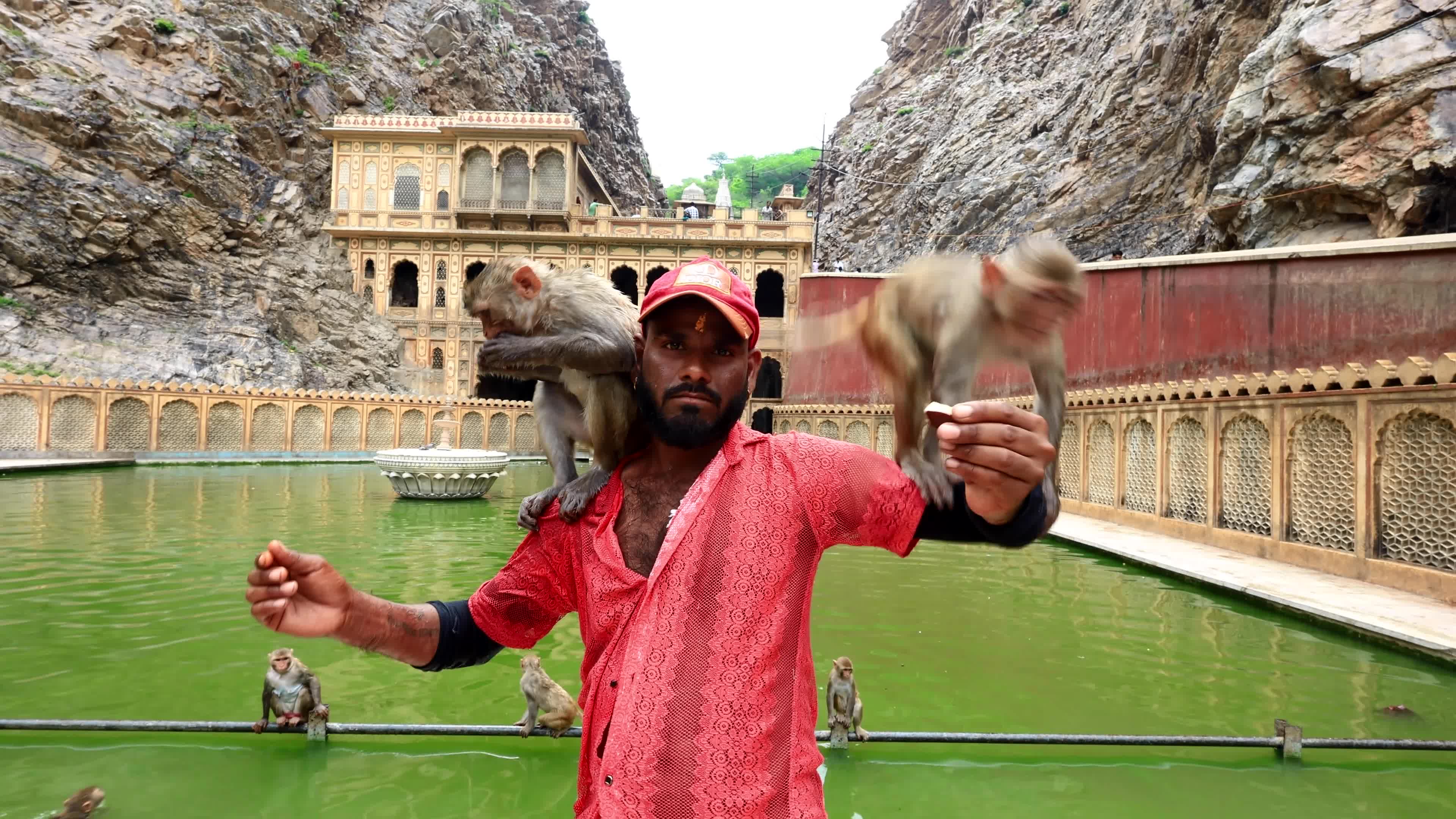 Shrine Galta Peeth Tirtha In Jaipur 