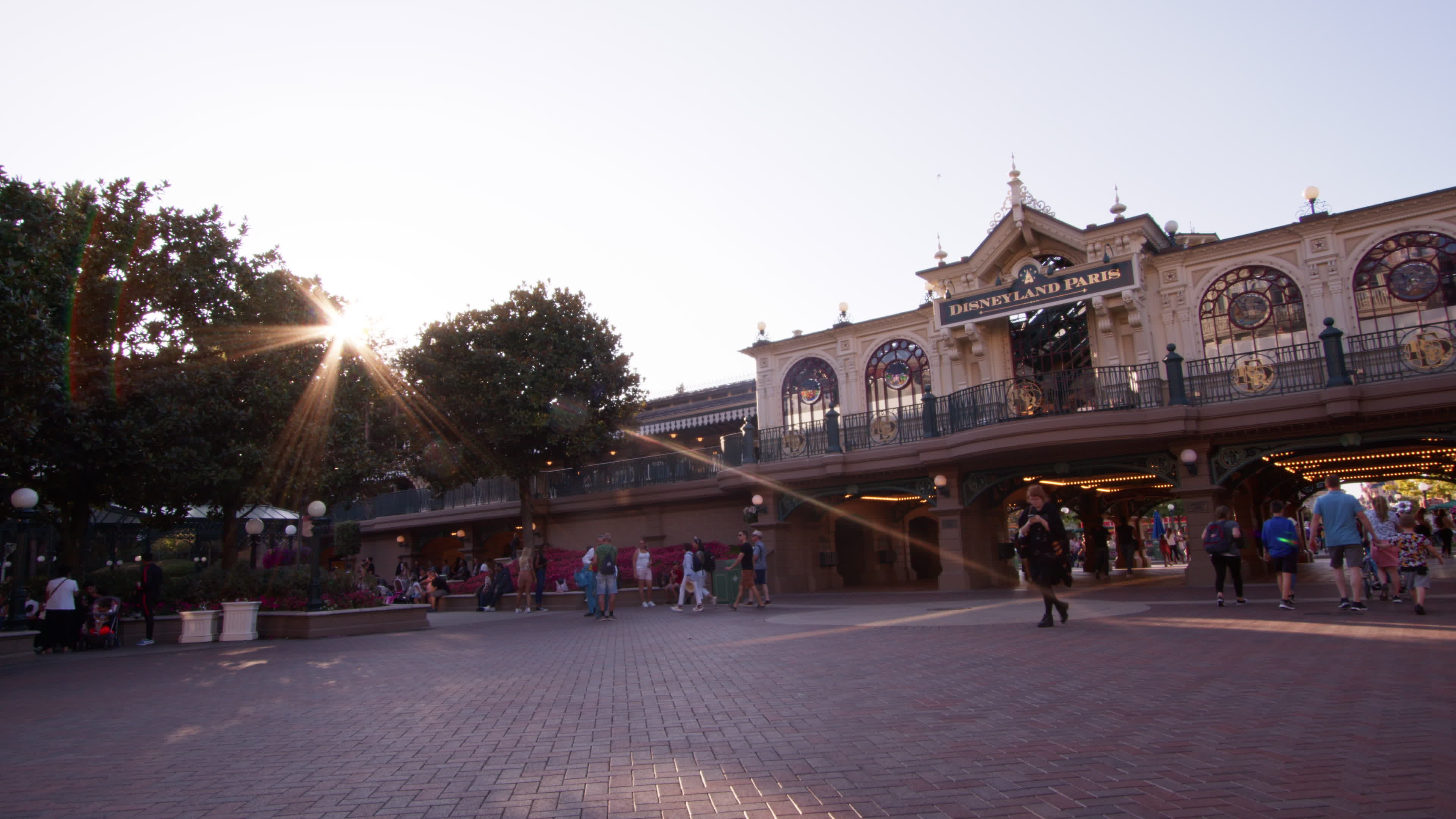Daily Life At Disneyland Paris