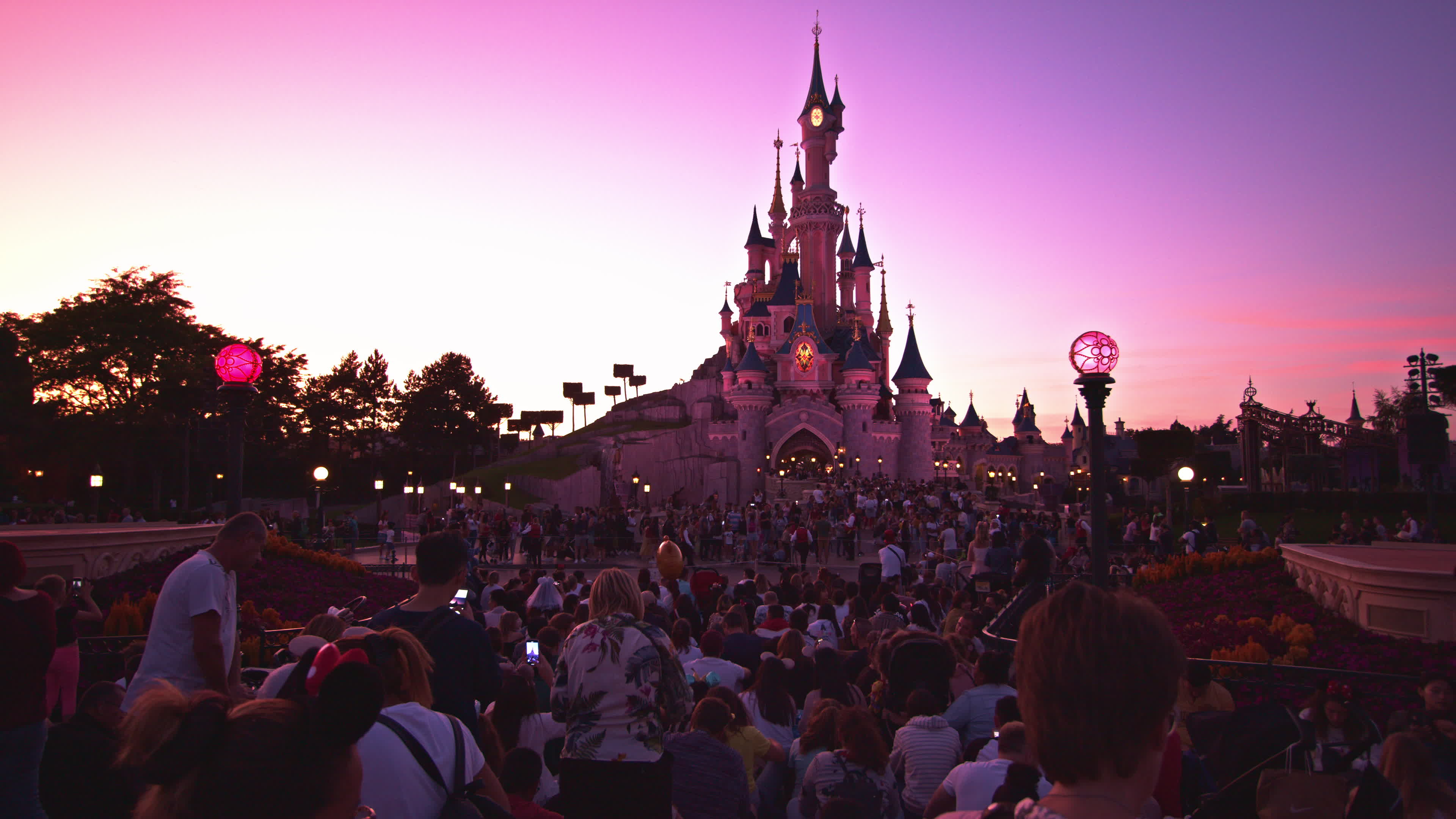 Daily Life At Disneyland Paris