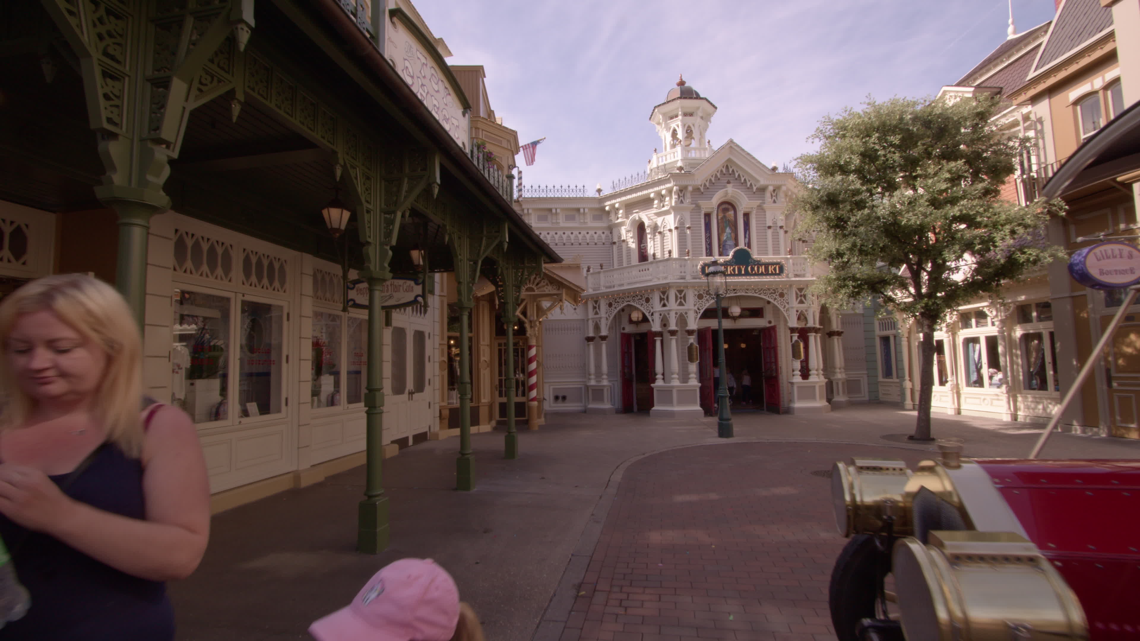 Daily Life At Disneyland Paris
