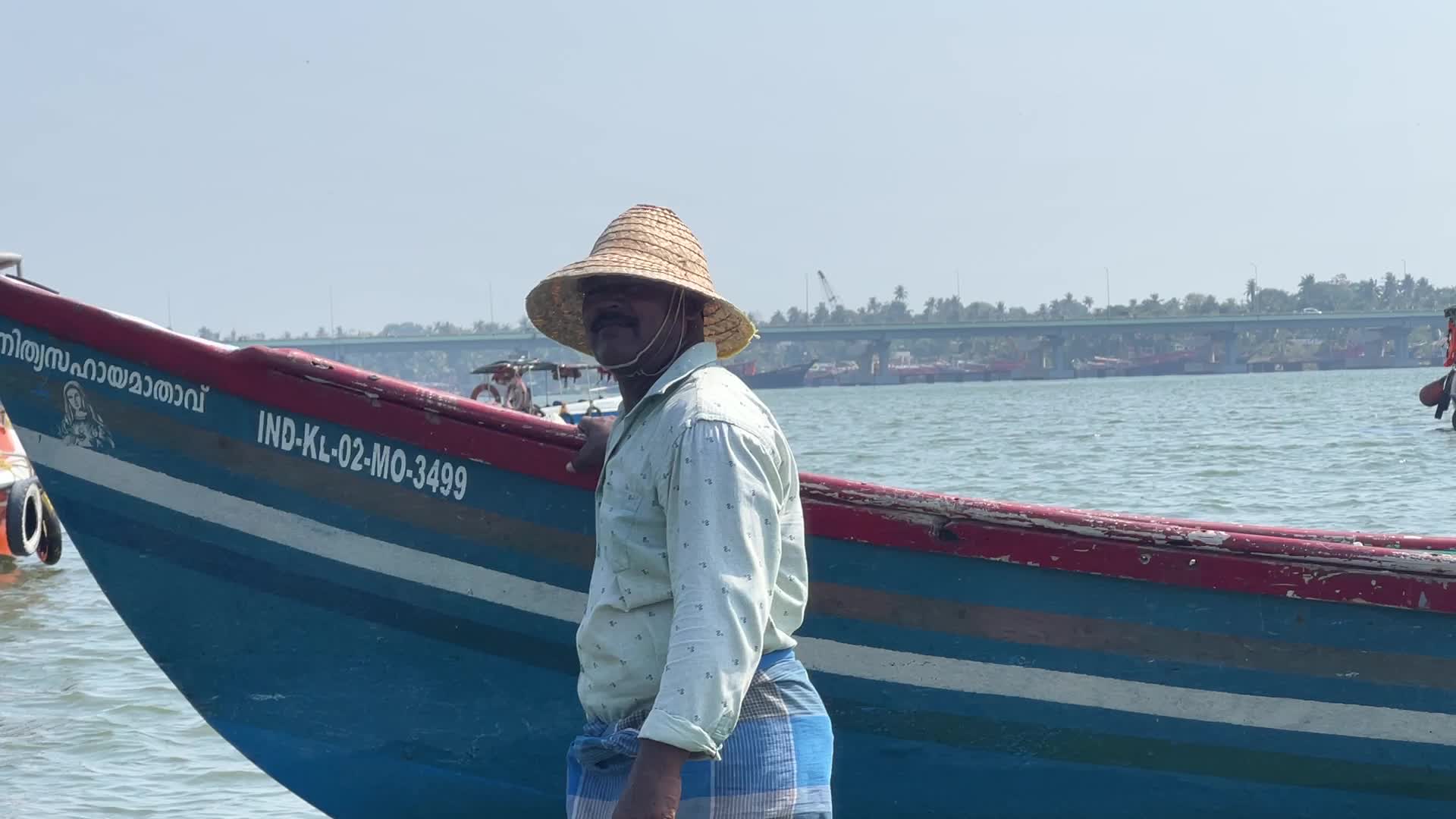 Daily life at Sambranikodi Island