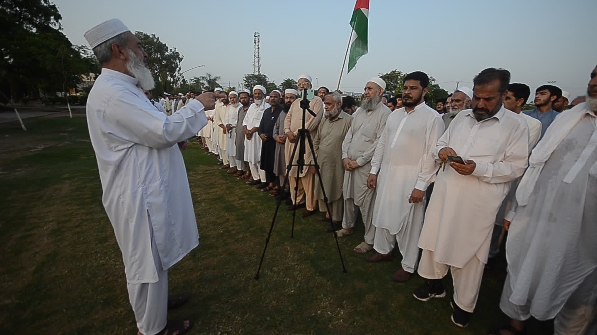 Protest in Pakistan following Hamas political leader Haniyeh's killing in Tehran
