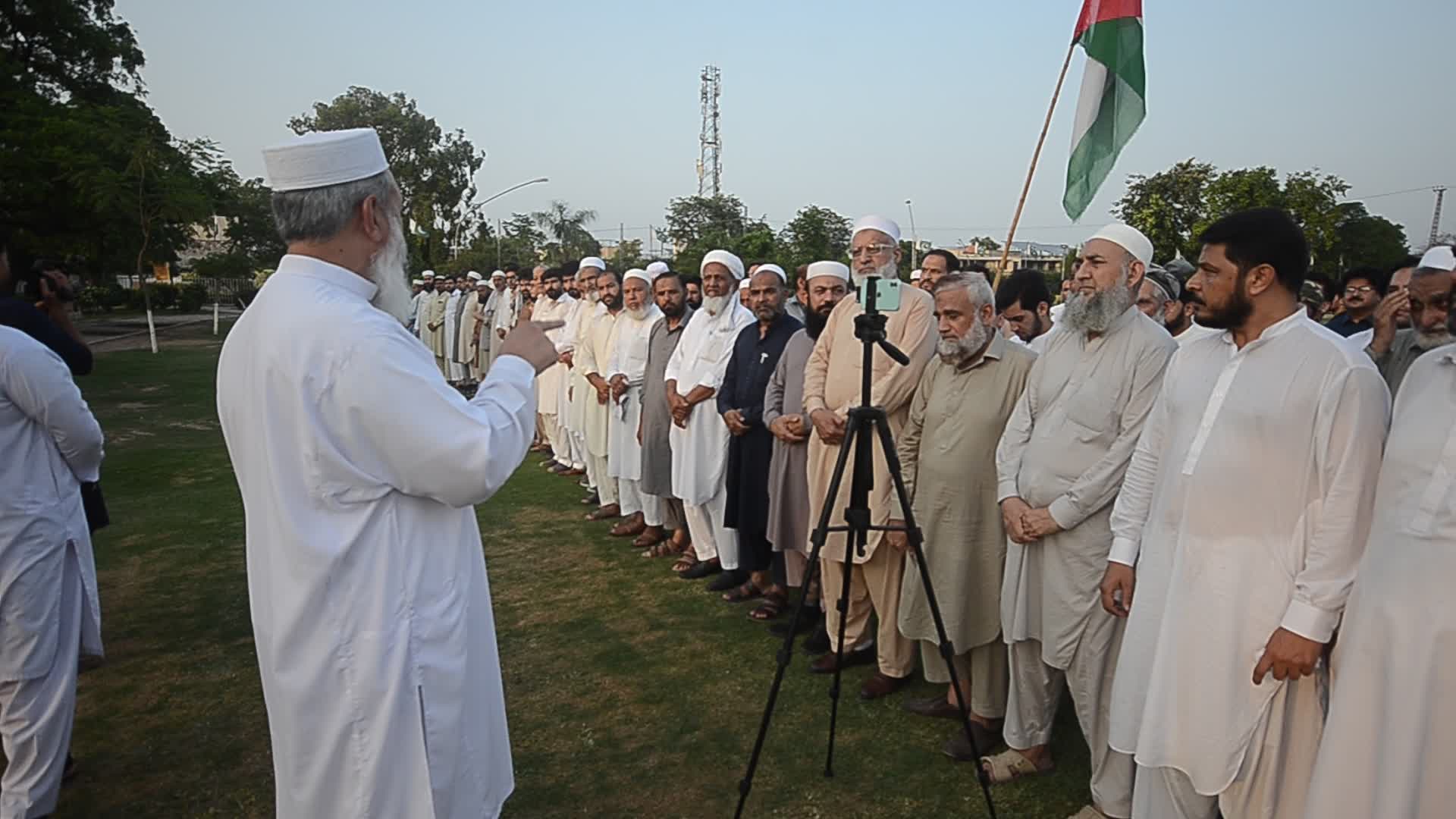 Protest in Pakistan following Hamas political leader Haniyeh's killing in Tehran
