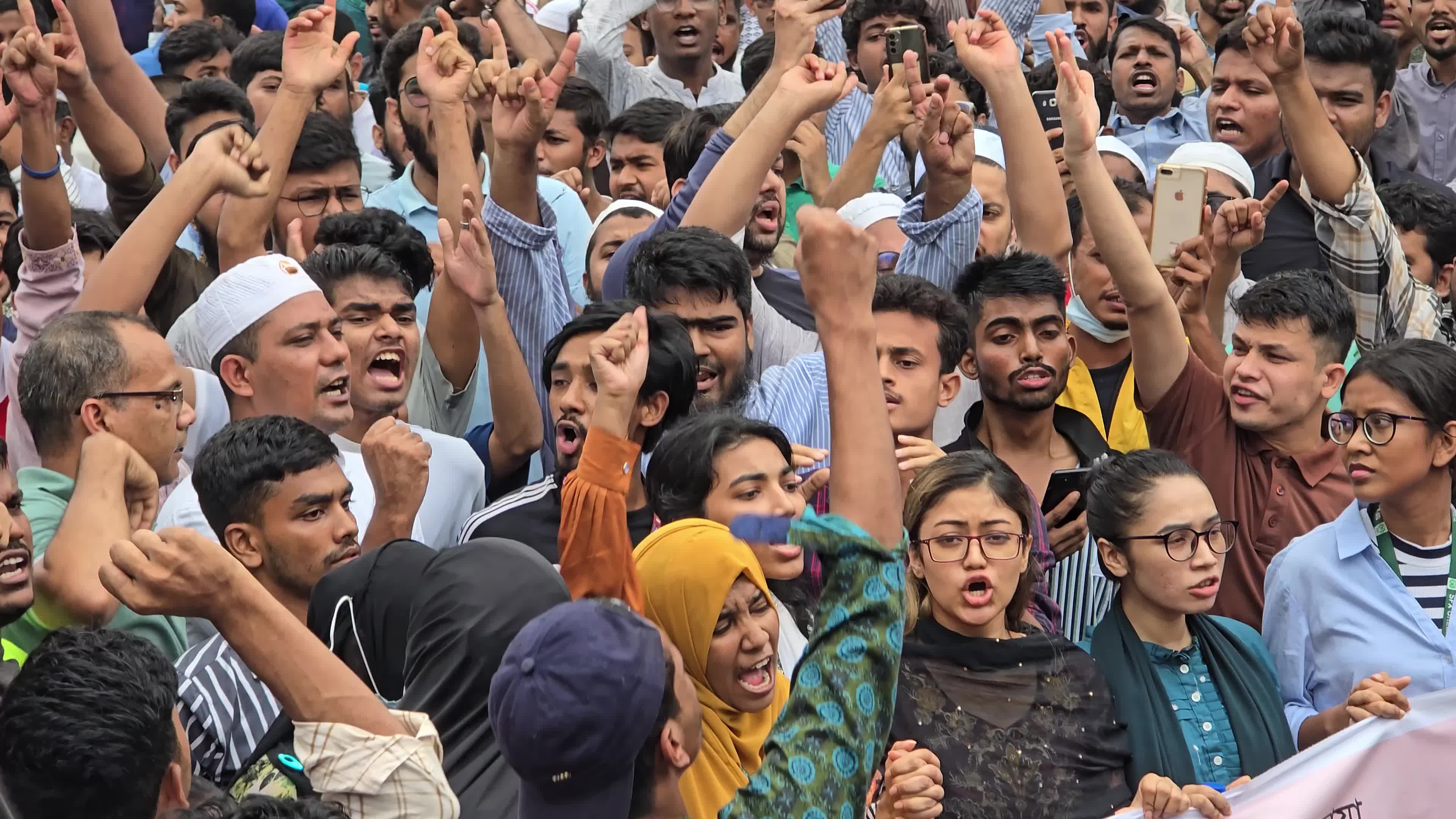 Bangladeshi Protest Against Violence