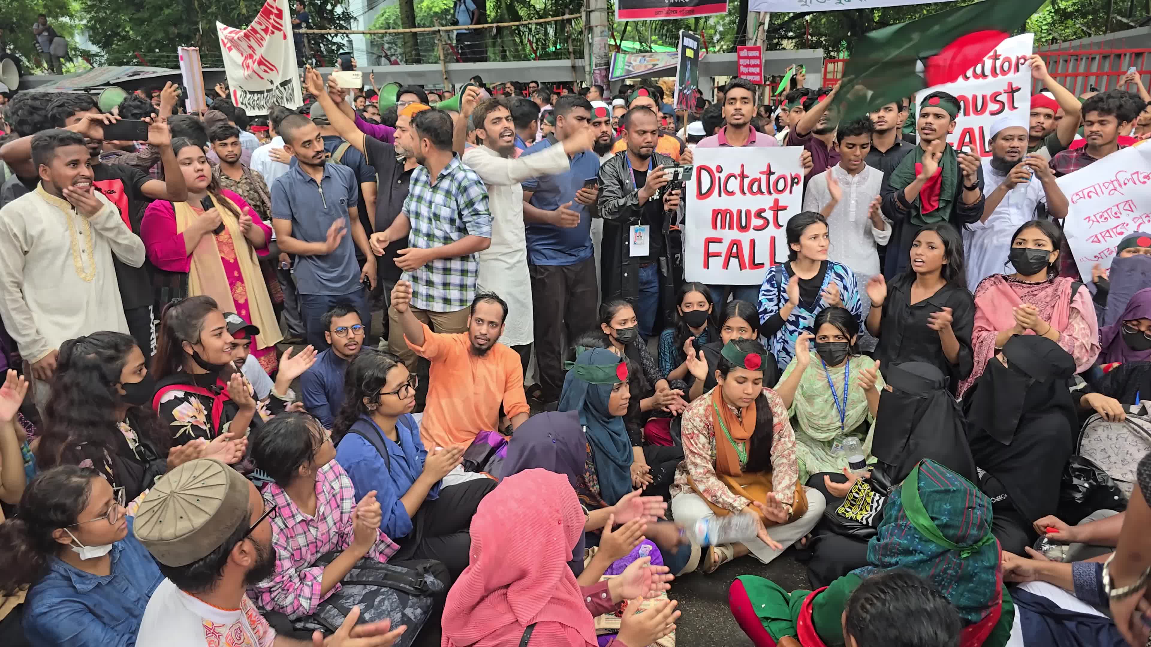 Bangladeshi Protest Against Violence