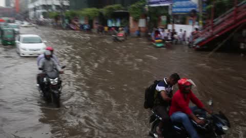 Rain in Dhaka