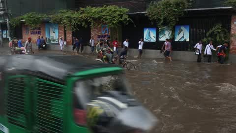 Rain in Dhaka