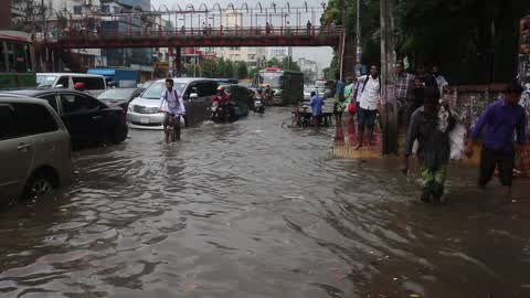 Rain in Dhaka