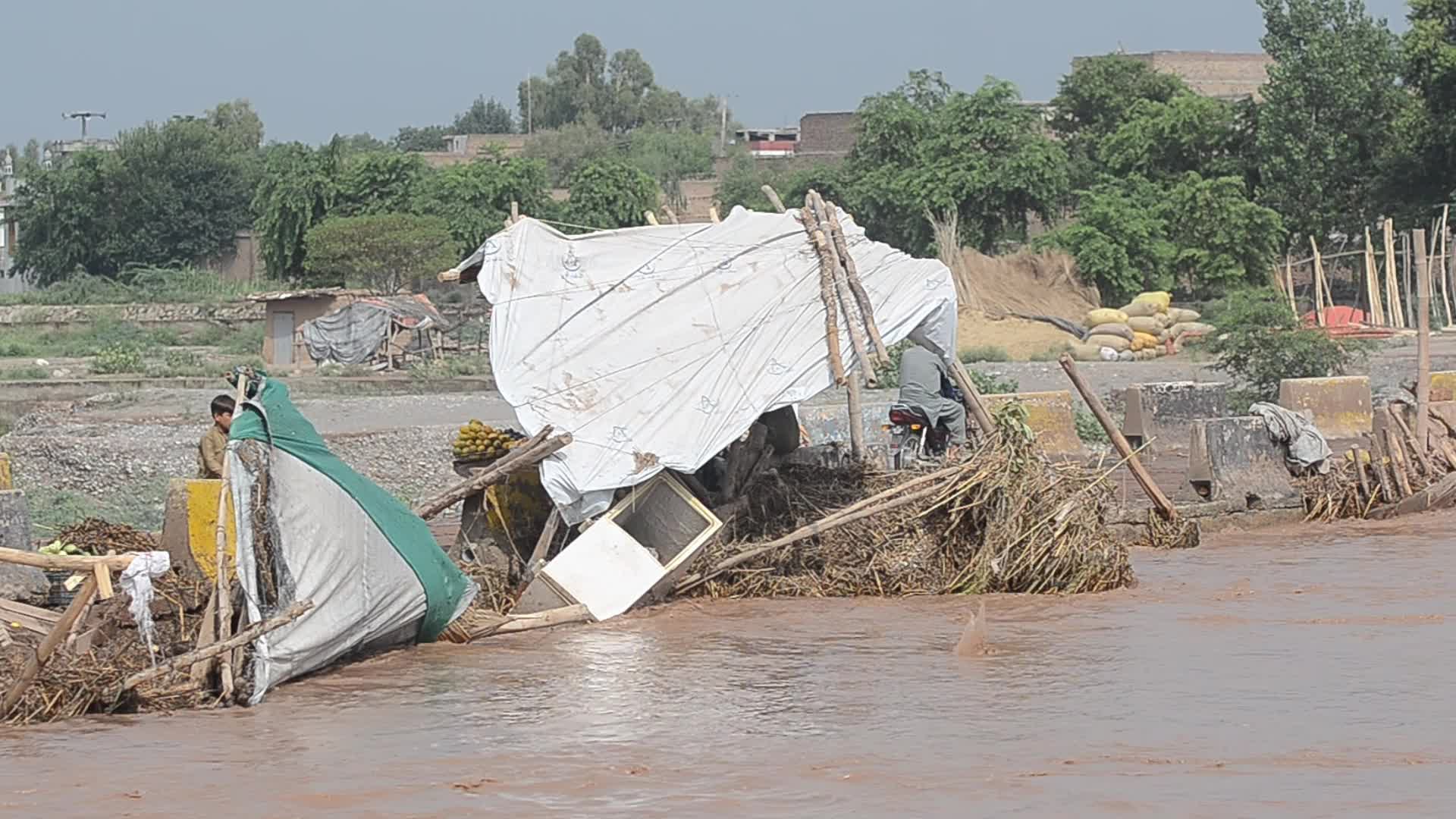 Flash Floods Devastate in Khyber Agency Bara 