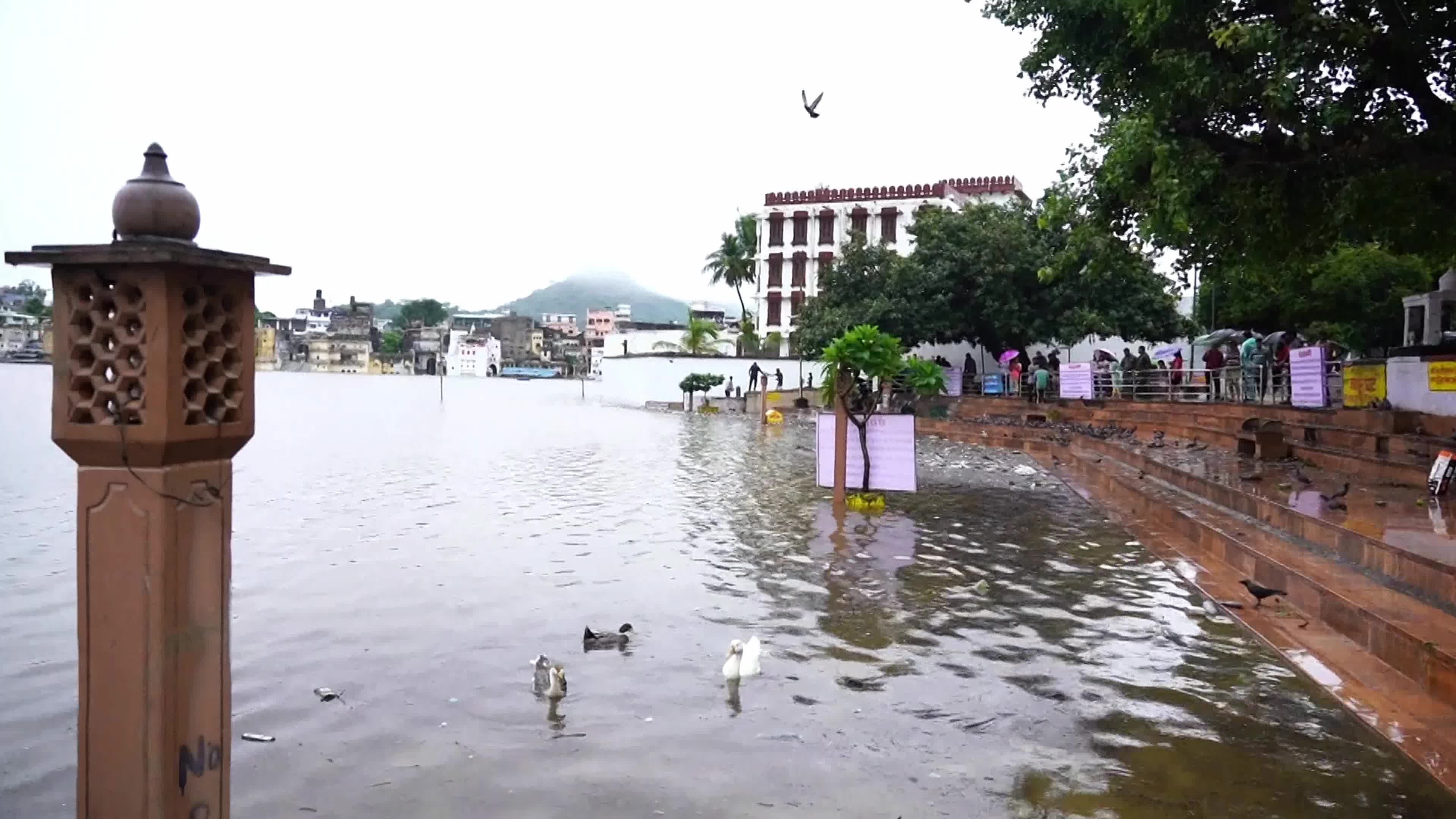 Heavy Monsoon rain in Pushkar, India 