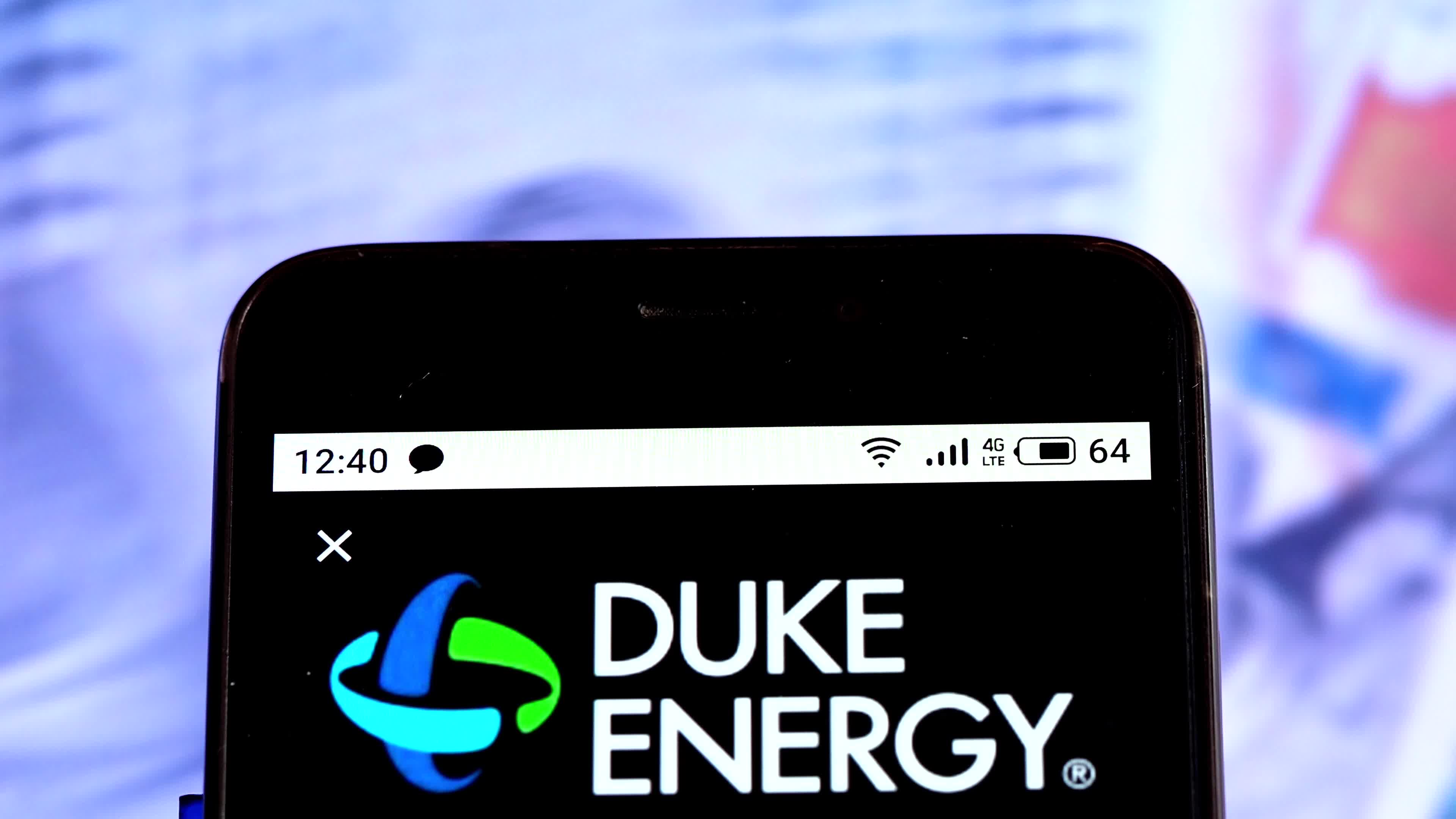Video illustration the logo of Duke Energy Corporation