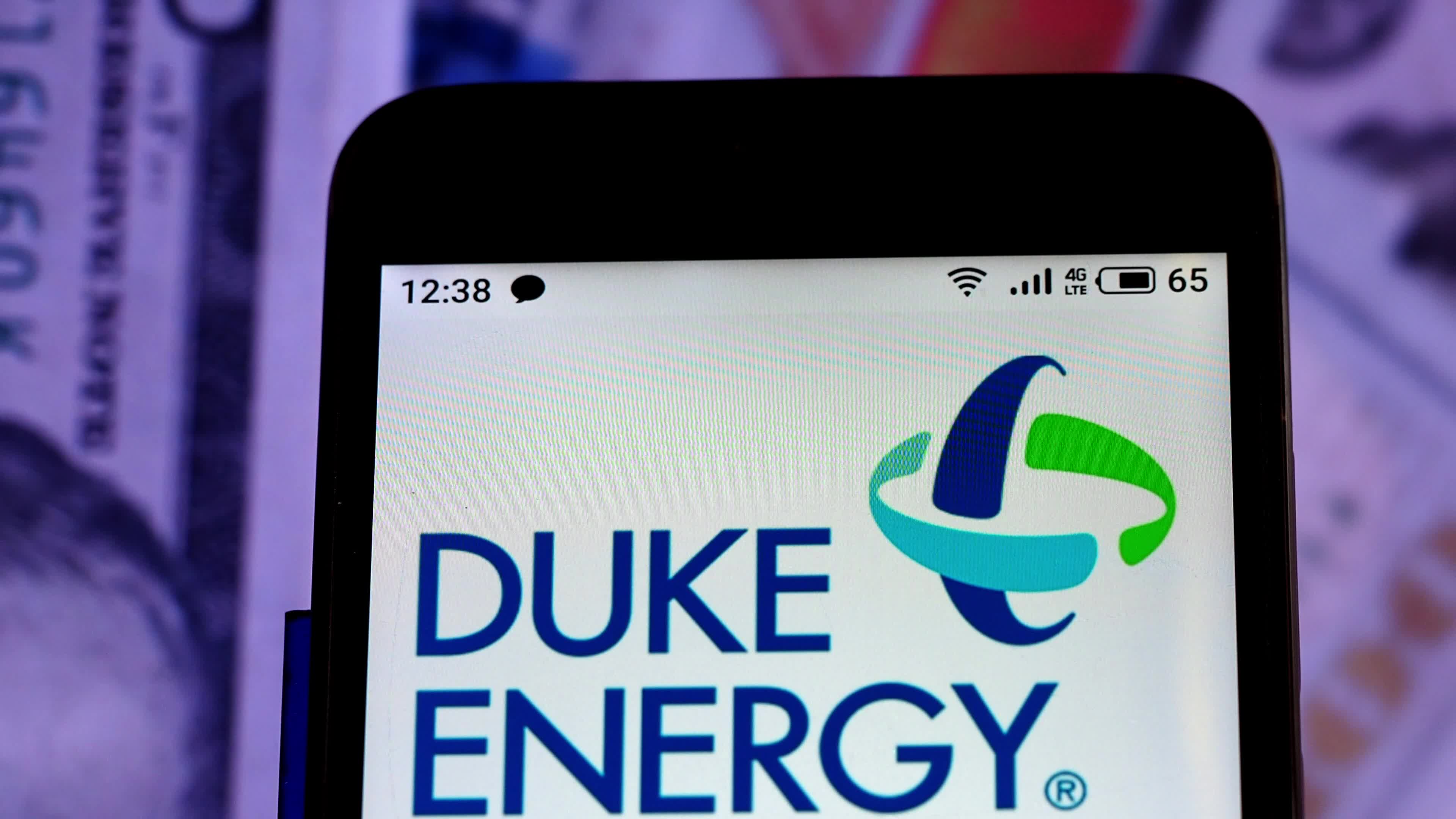 Video illustration the logo of Duke Energy Corporation