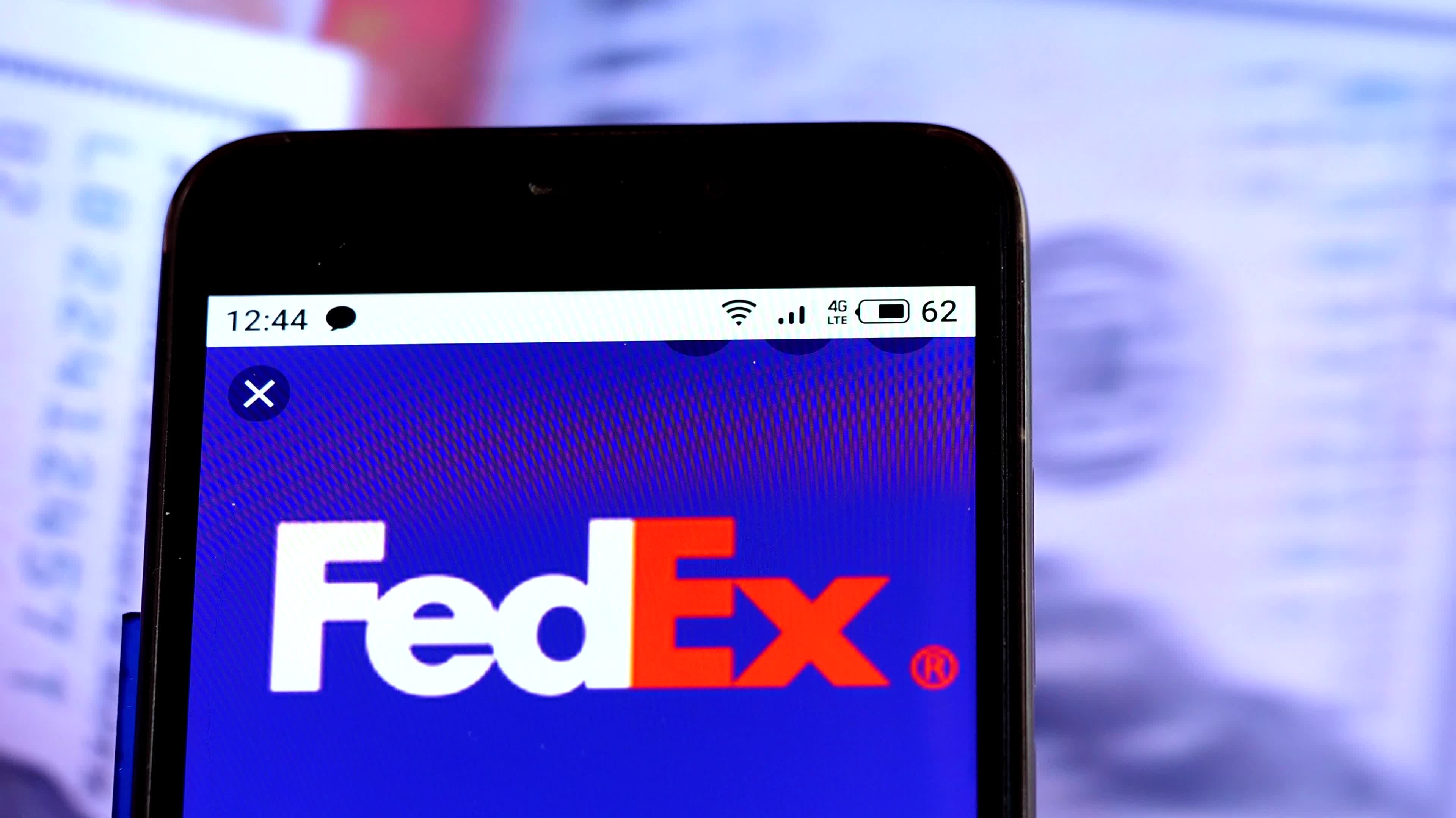 Video illustration the logo of FedEx