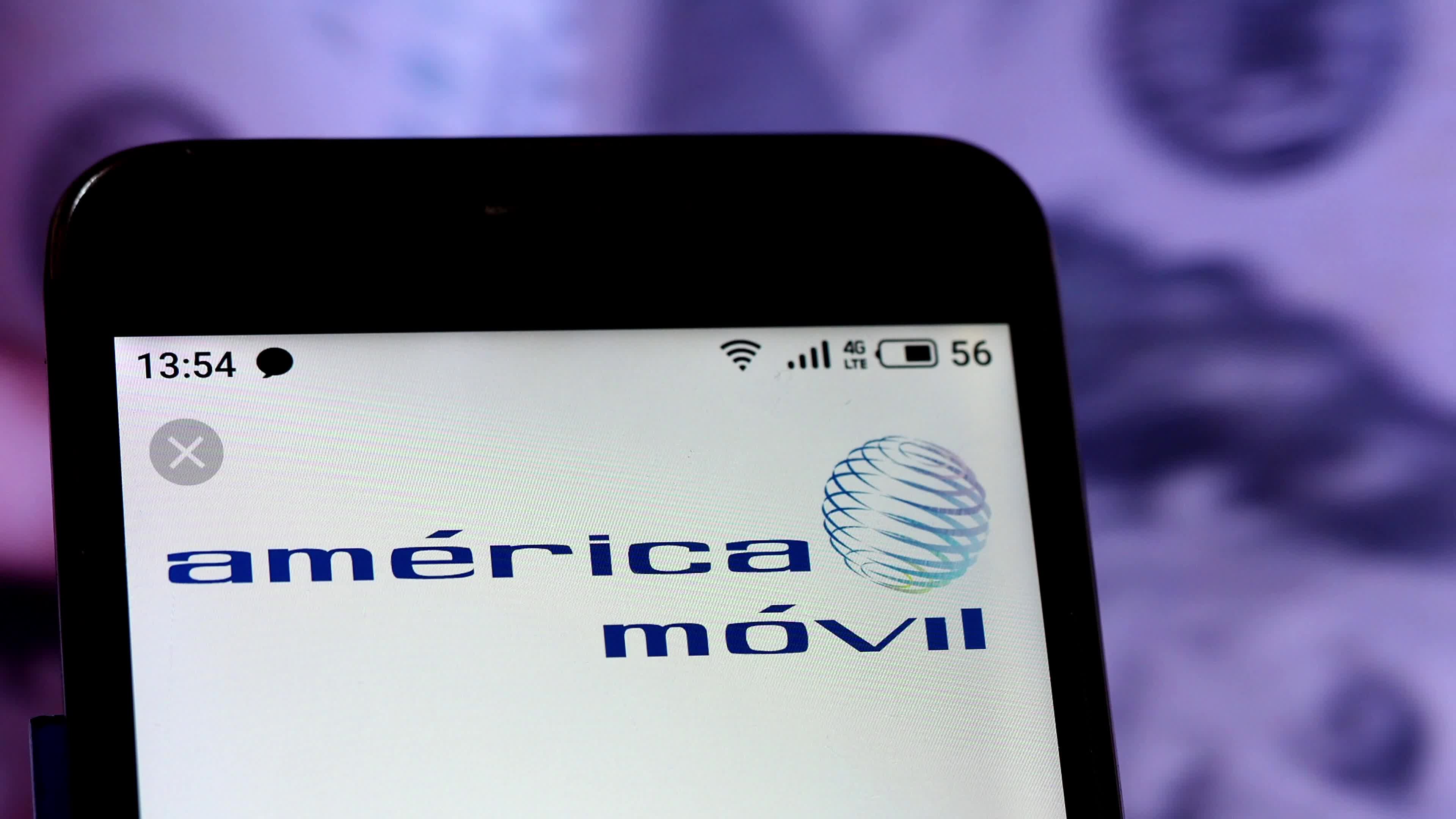 Video illustration the logo of America Movil