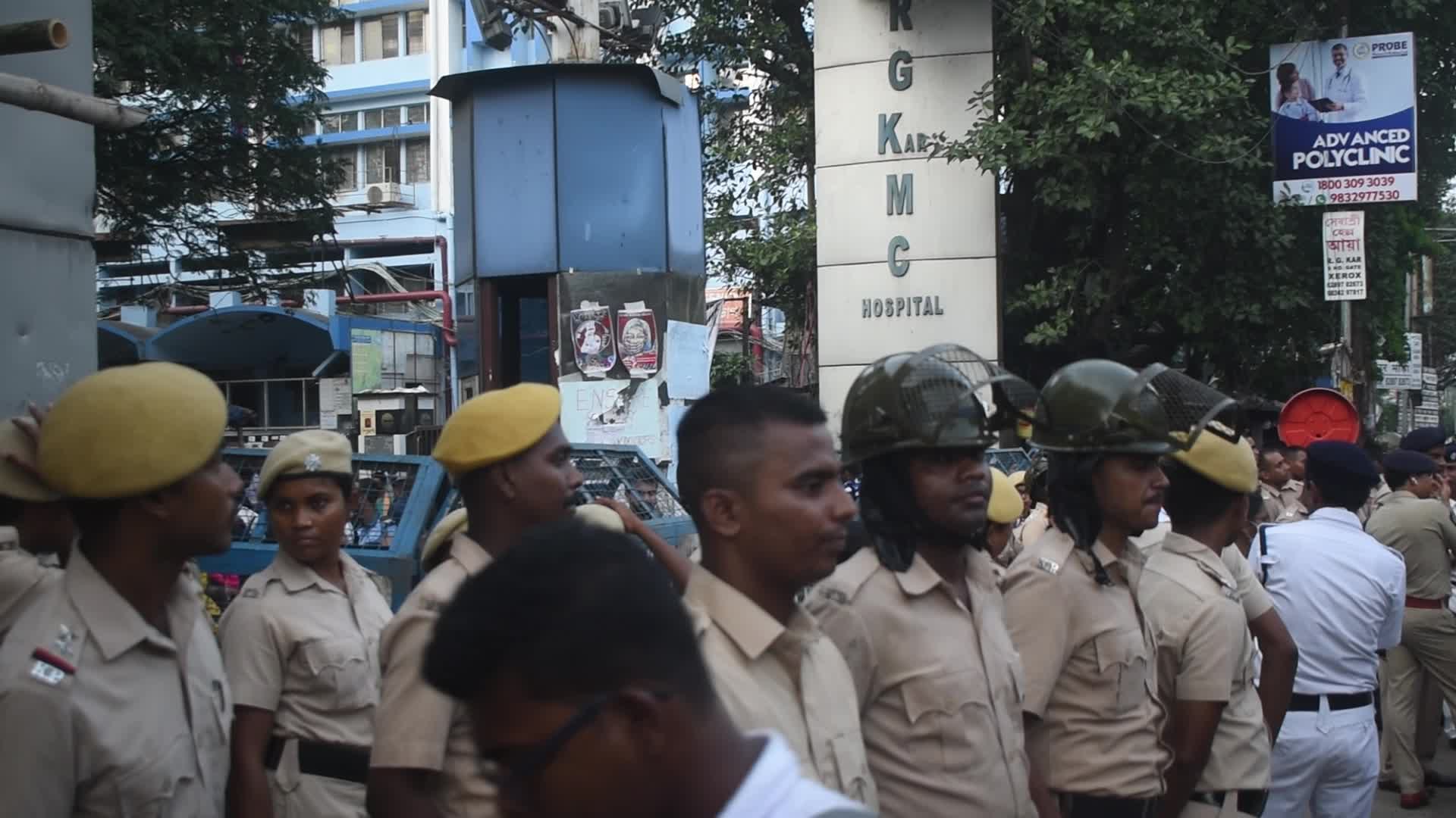 Mass protest for Rape And Murder Of A PGT Women Doctor In Kolkata, India