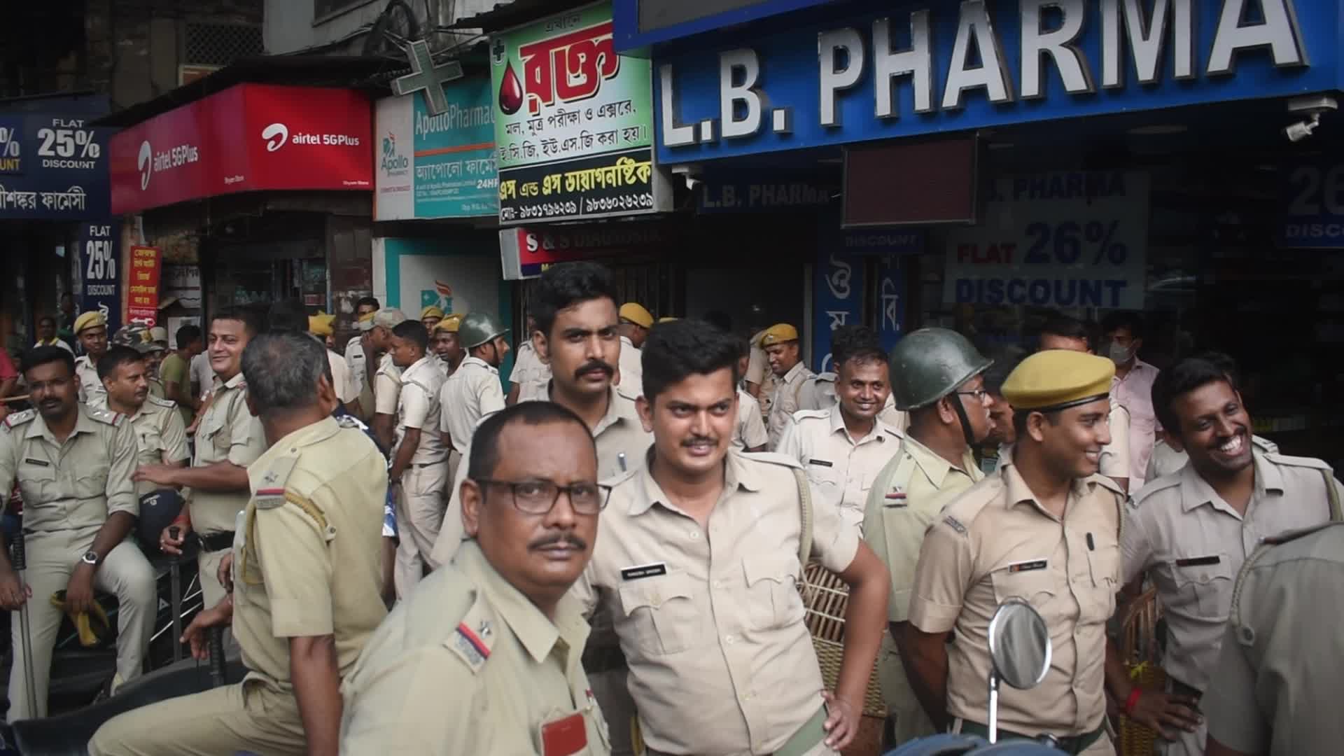 Mass protest for Rape And Murder Of A PGT Women Doctor In Kolkata, India