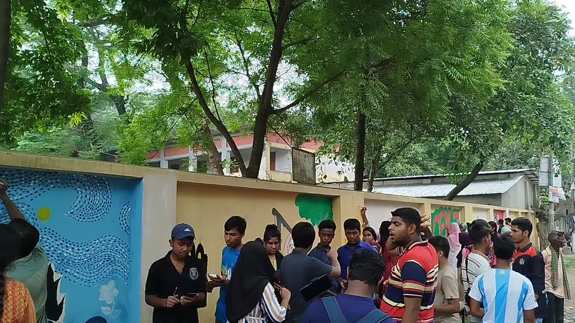 Student Paint Graffiti in Bangladesh 