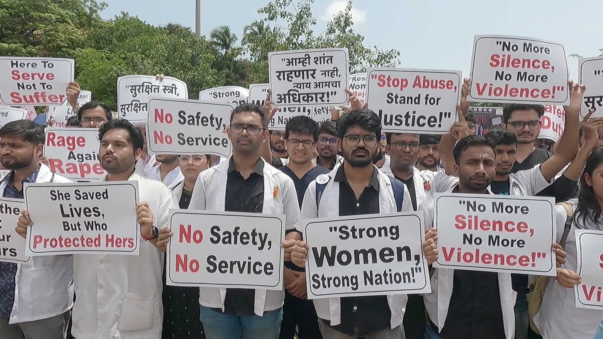 Protest In Mumbai 