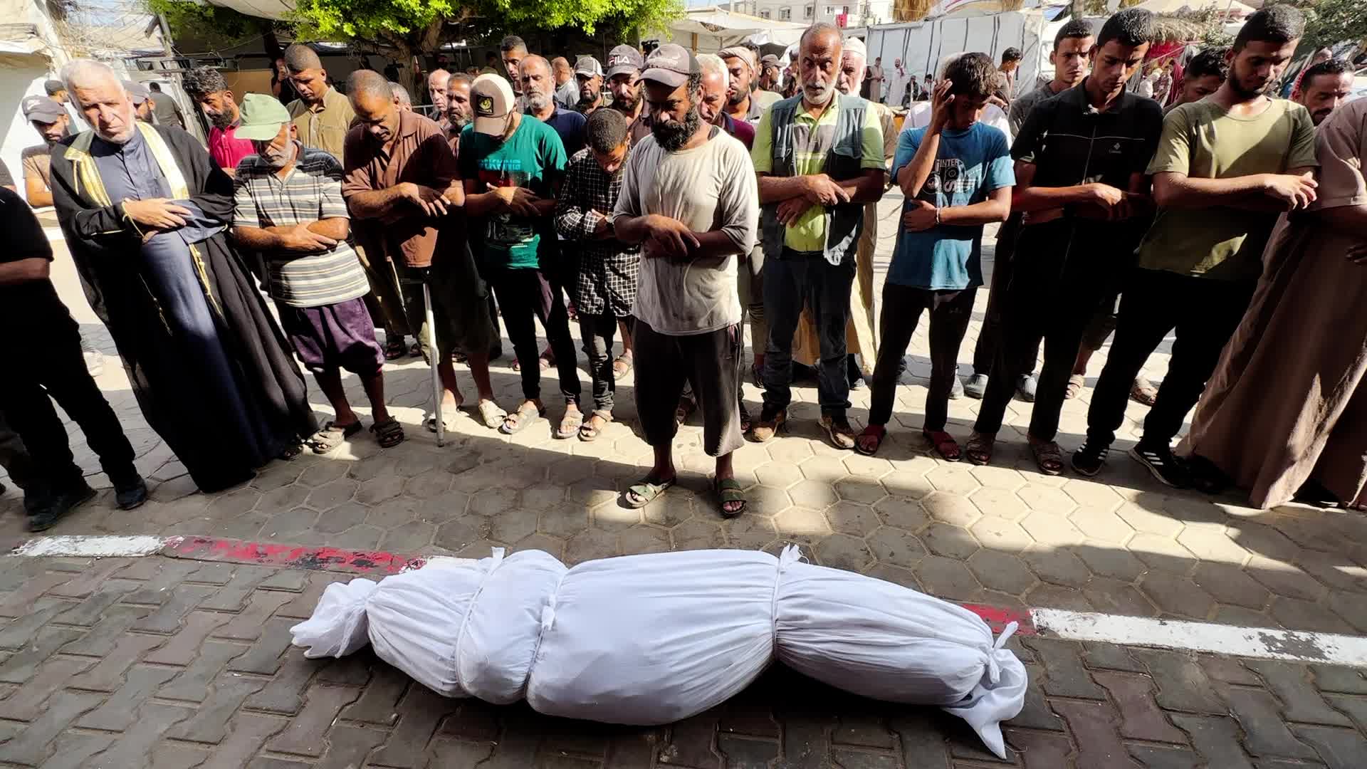 Victims of Israeli Attacks in Az-Zawayda District Brought to Al-Aqsa Martyrs Hospital Morgue in Gaza