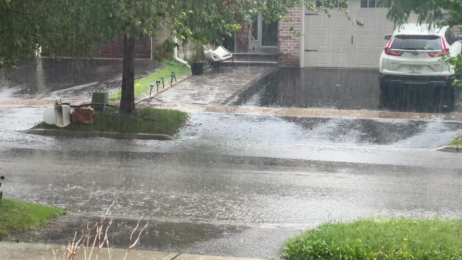 Severe thunderstorms in Toronto, Canada